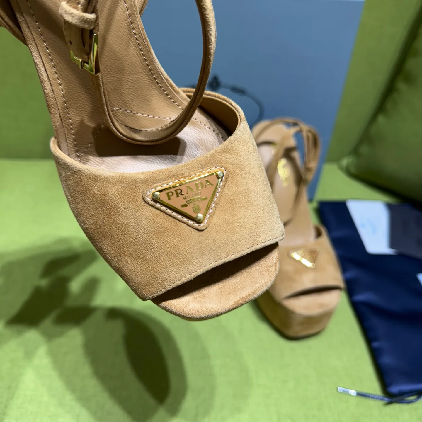 Босоножки Женские Prada 19237312