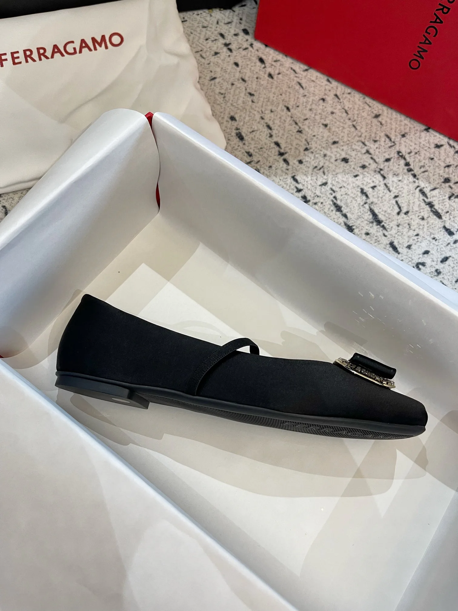 Балетки Женские Salvatore Ferragamo 9312