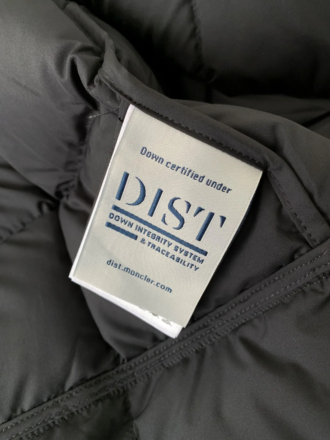 Пуховики Женские Moncler 441335