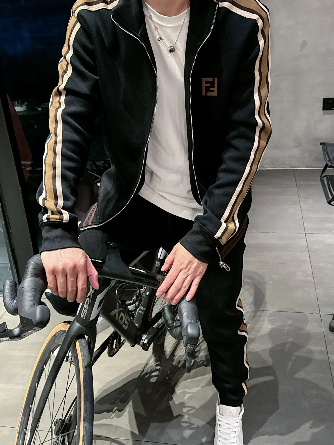 Спортивные Костюмы Женские Fendi 444197