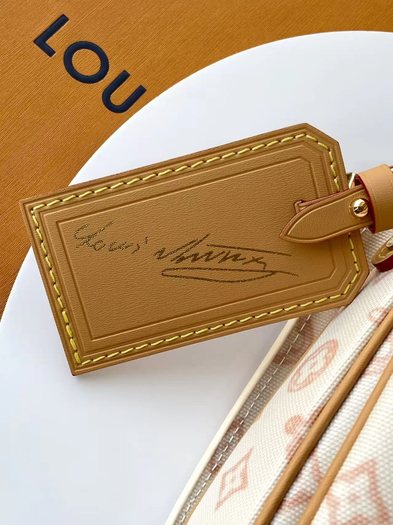 Классические Сумки Женские Louis Vuitton 11394950