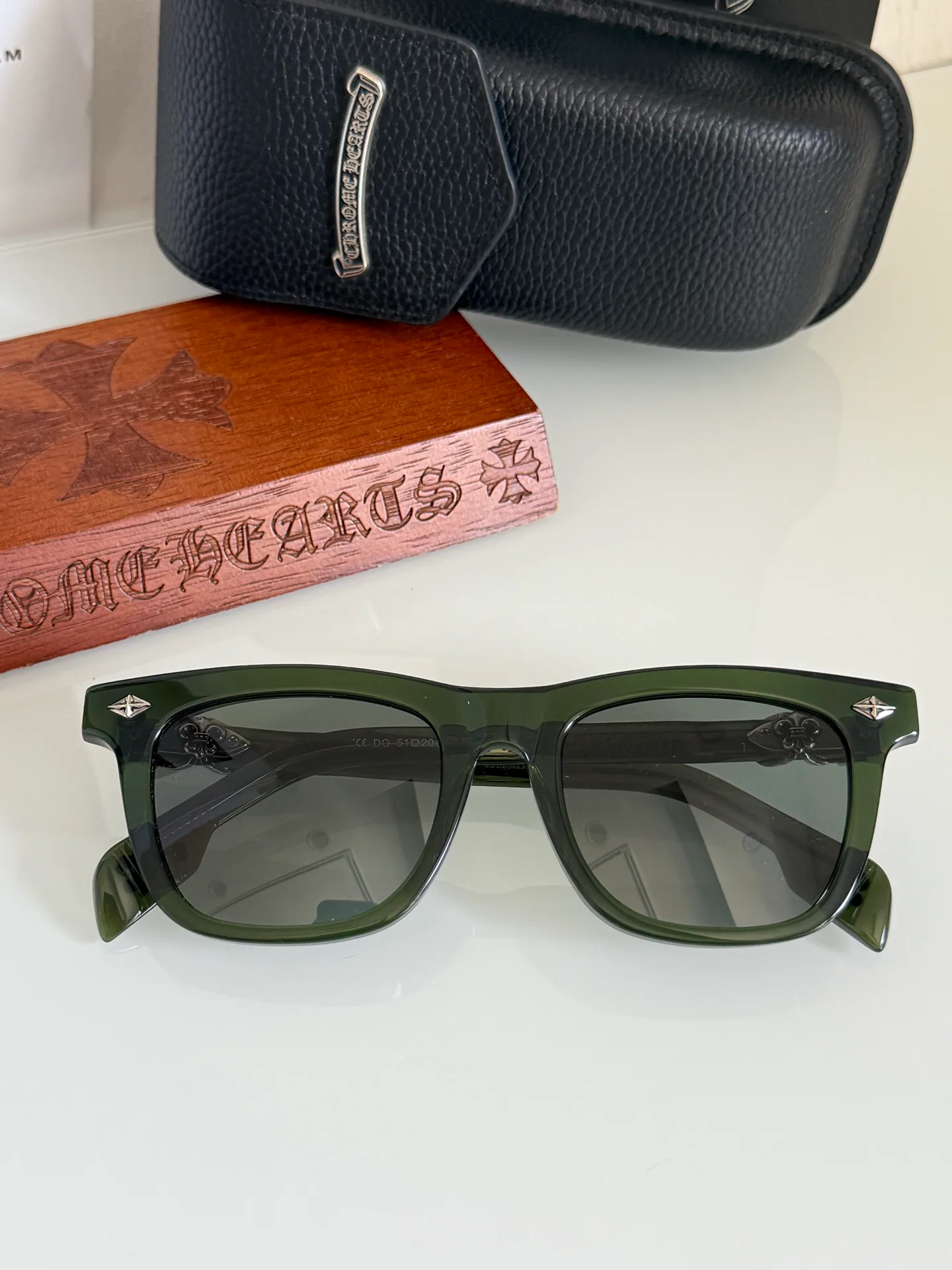 Очки Chrome Hearts 11879033