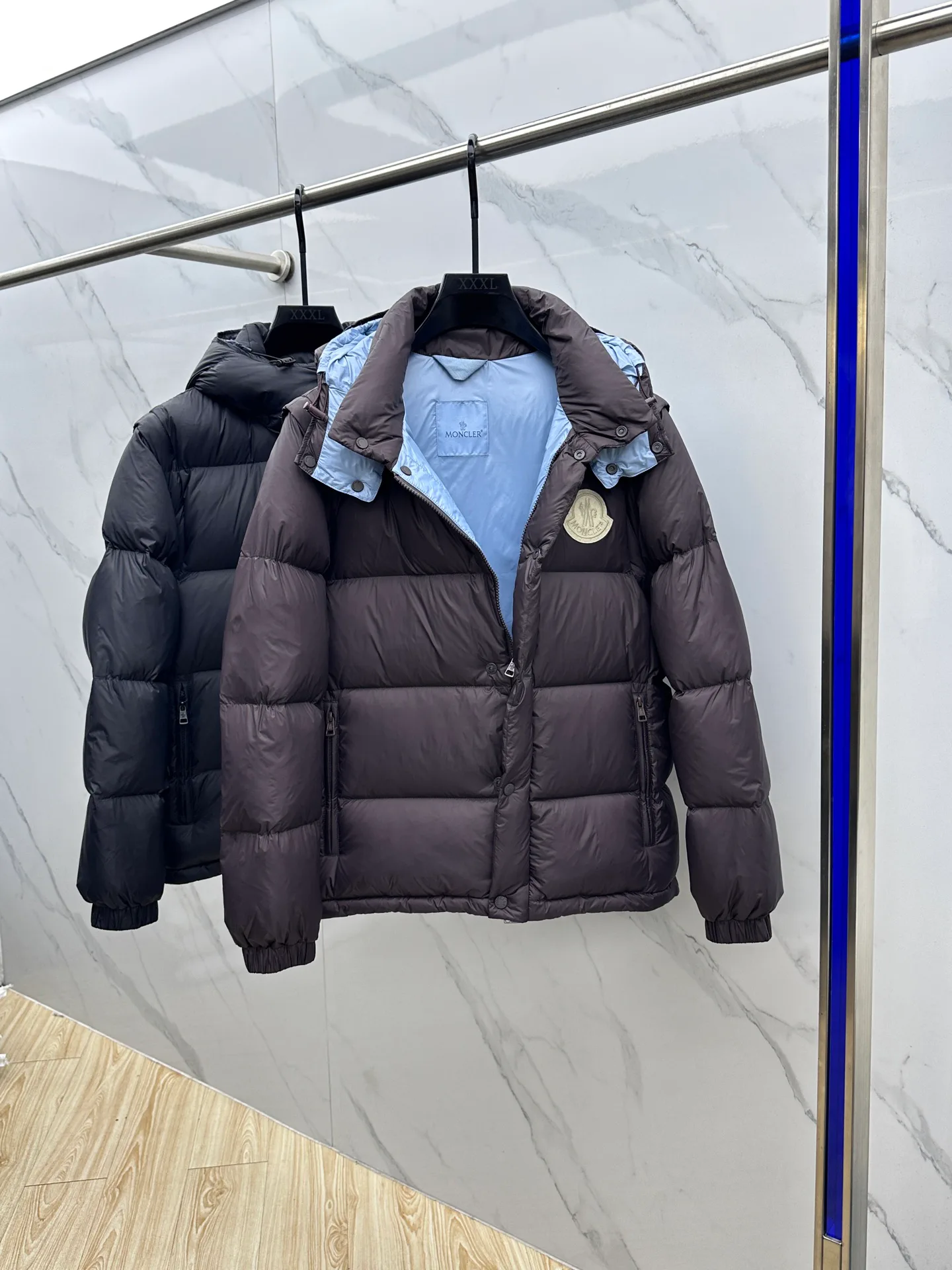 Куртки И Пуховики Мужские Moncler 2237564