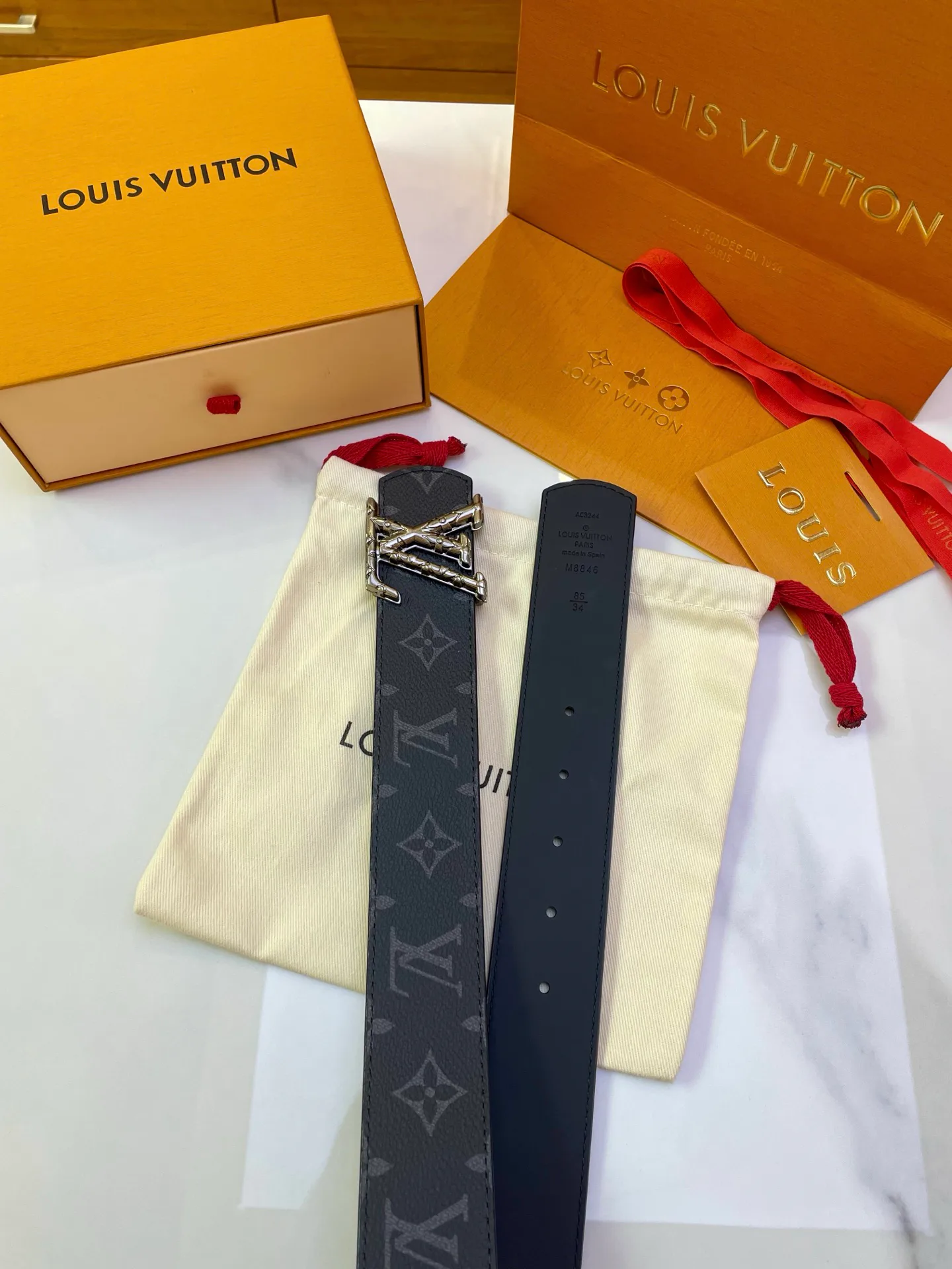 Ремни Louis Vuitton 11406574