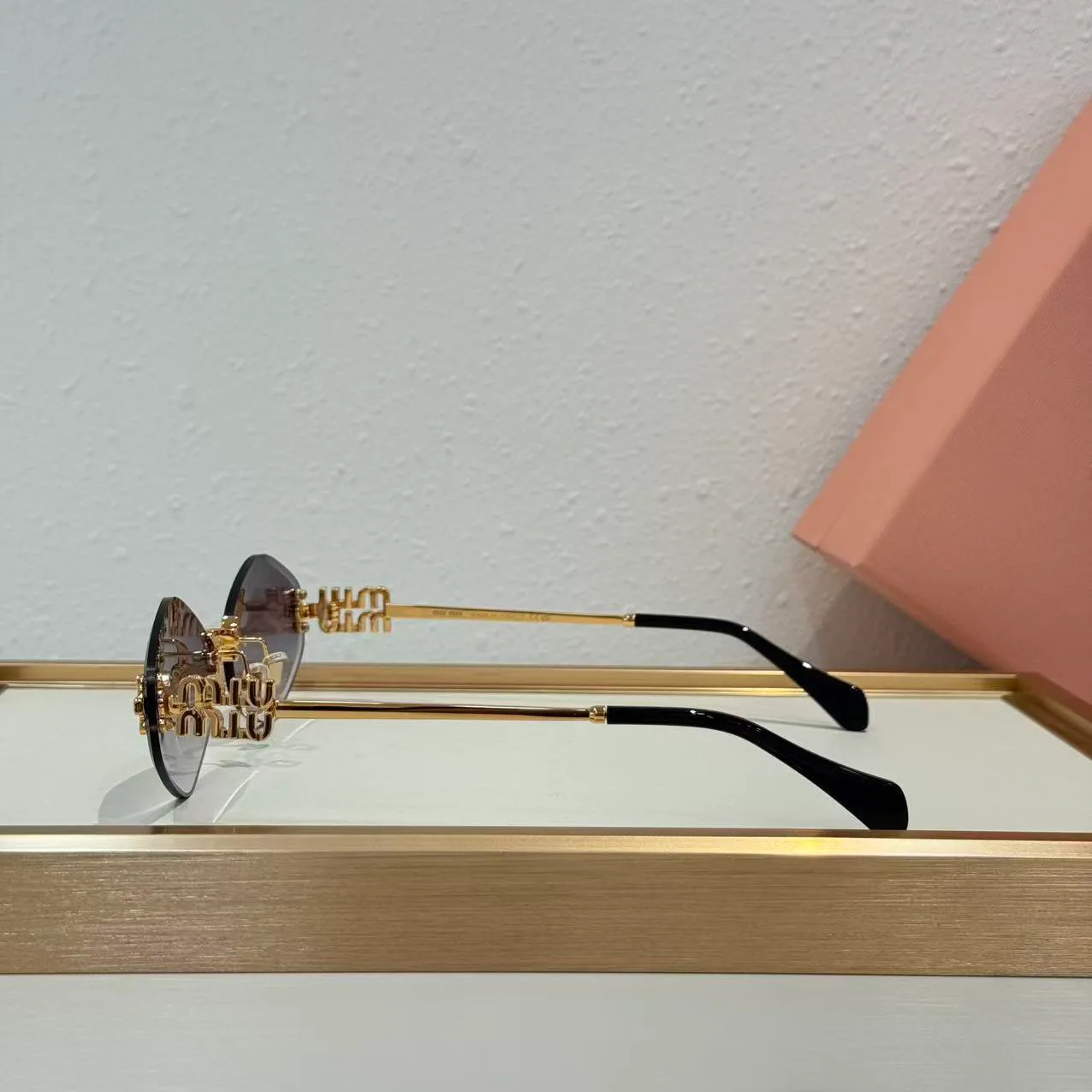 Очки Miu Miu 912328