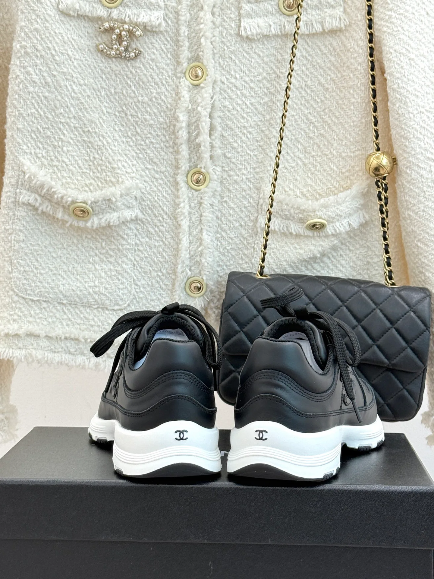 Кроссовки Женские Chanel 11394681