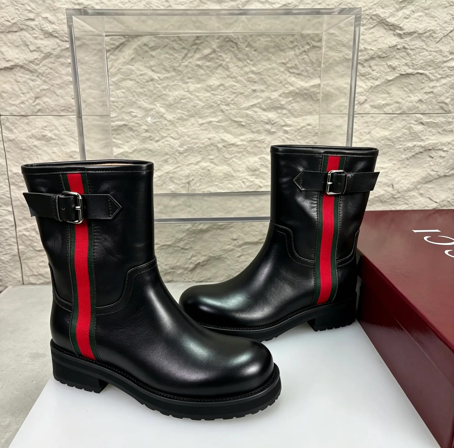 Сапоги Женские Gucci 18351585