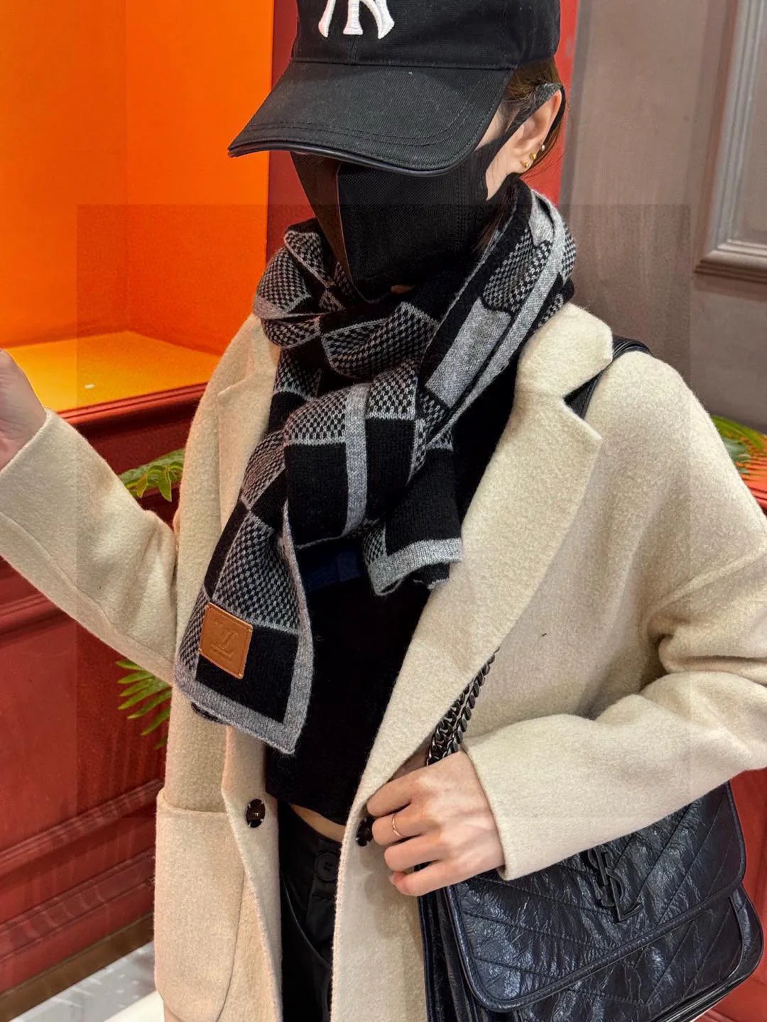 Шарфы Louis Vuitton 497618