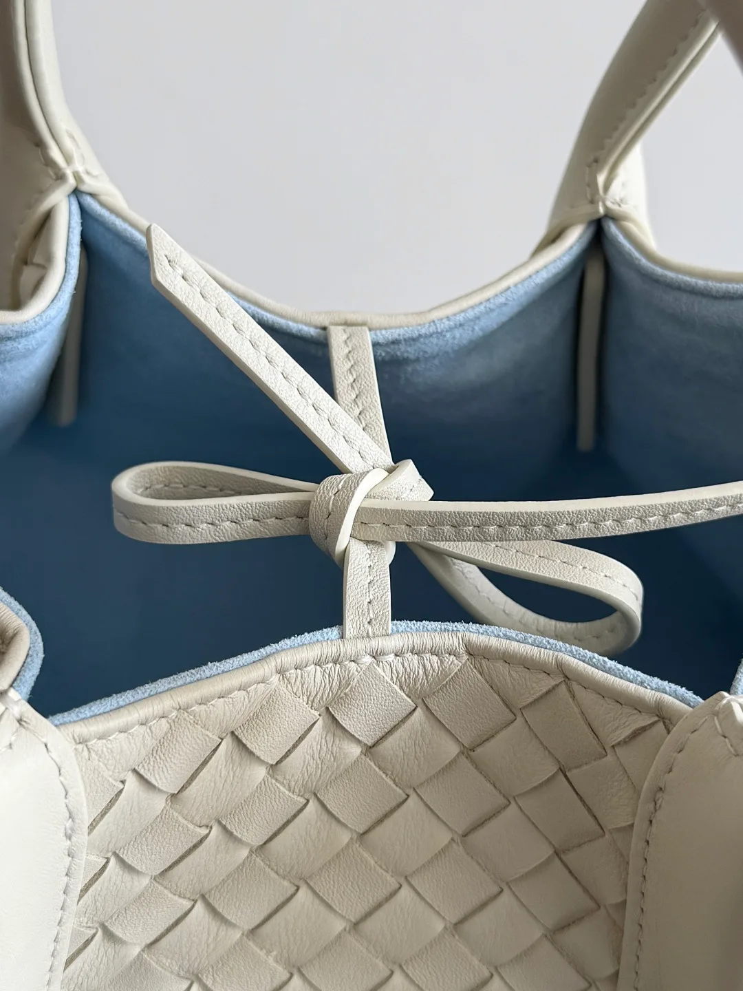 Классические Сумки Женские Bottega Veneta 11428146