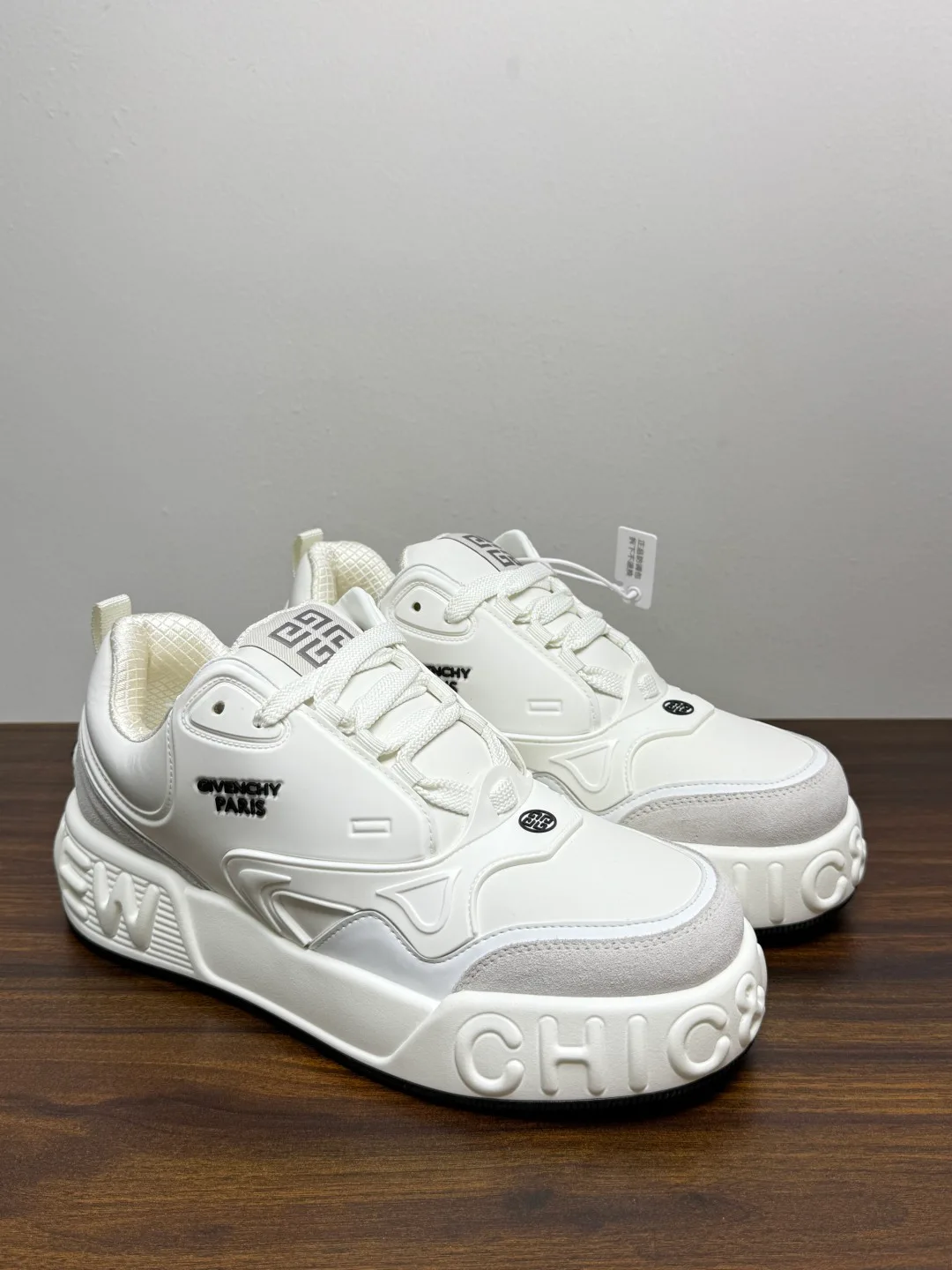 Кроссовки Мужские Givenchy 18961418