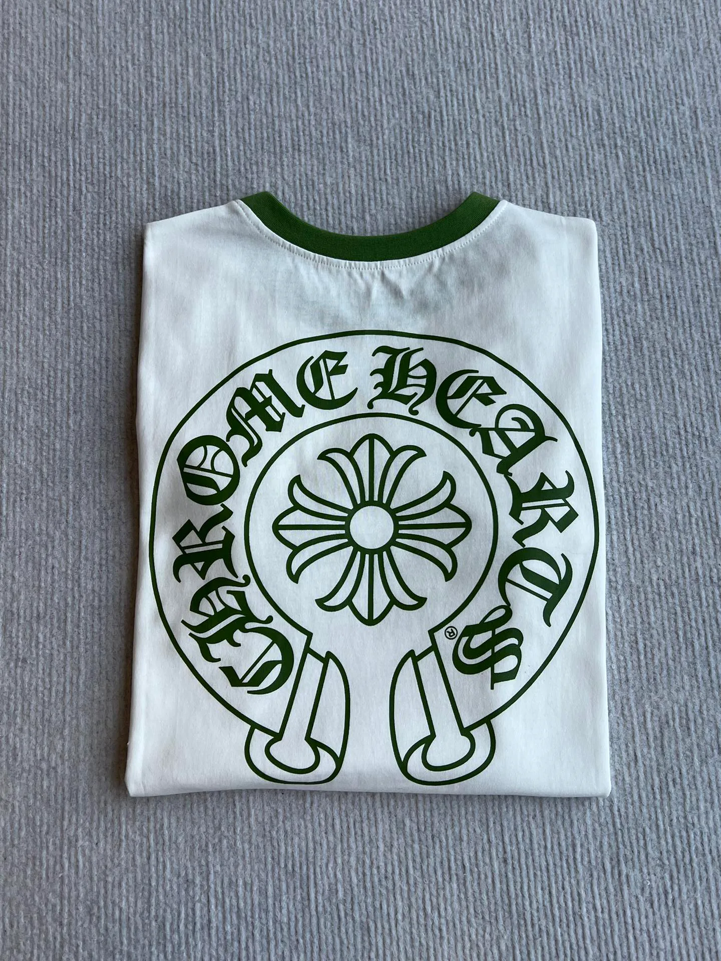 Футболки Женские Chrome Hearts 17602288