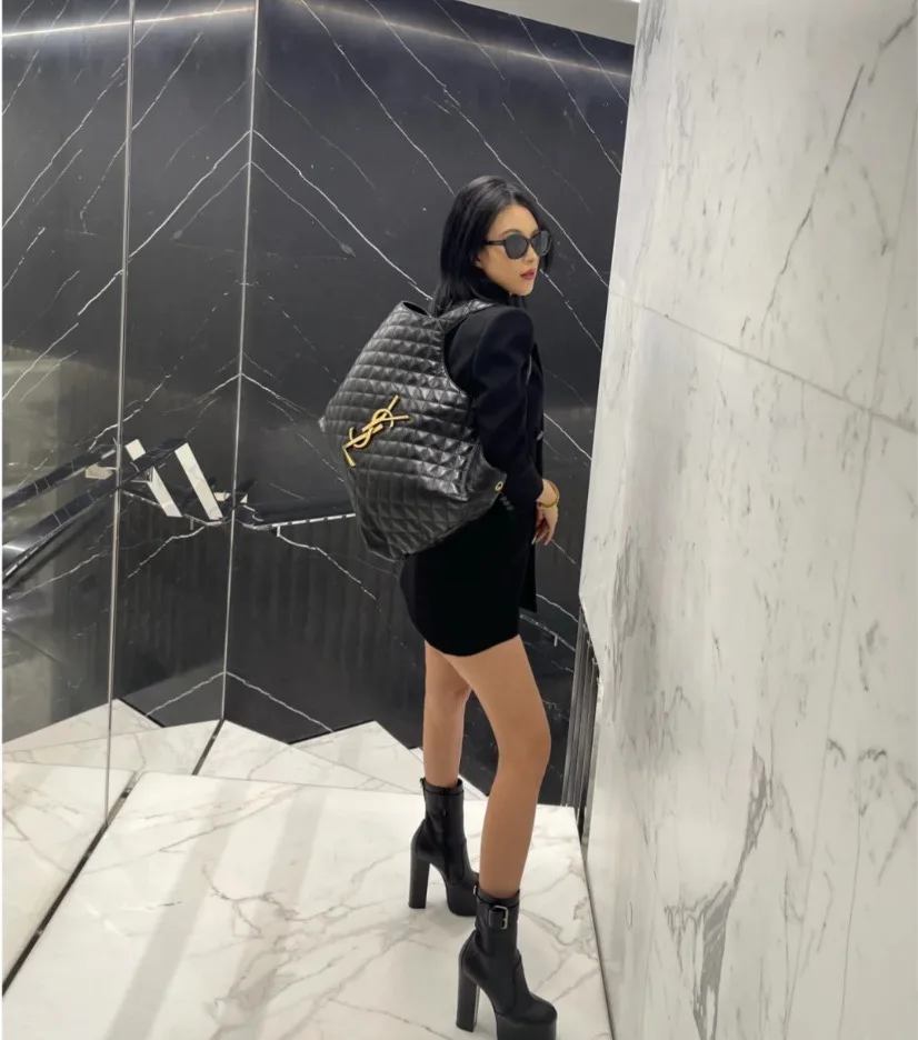 Классические Сумки Женские Saint Laurent 10805340