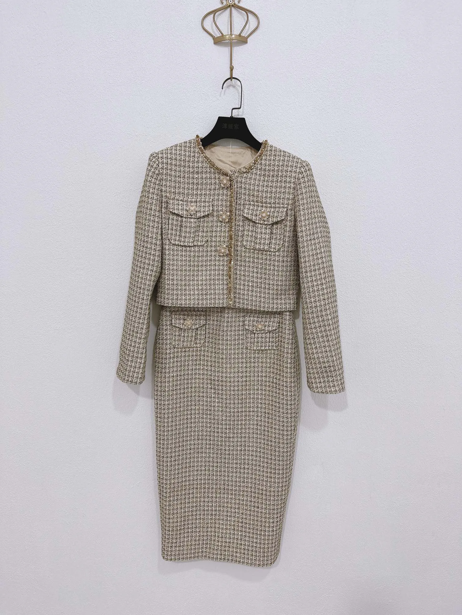 Костюмы Женские Chanel 11303294