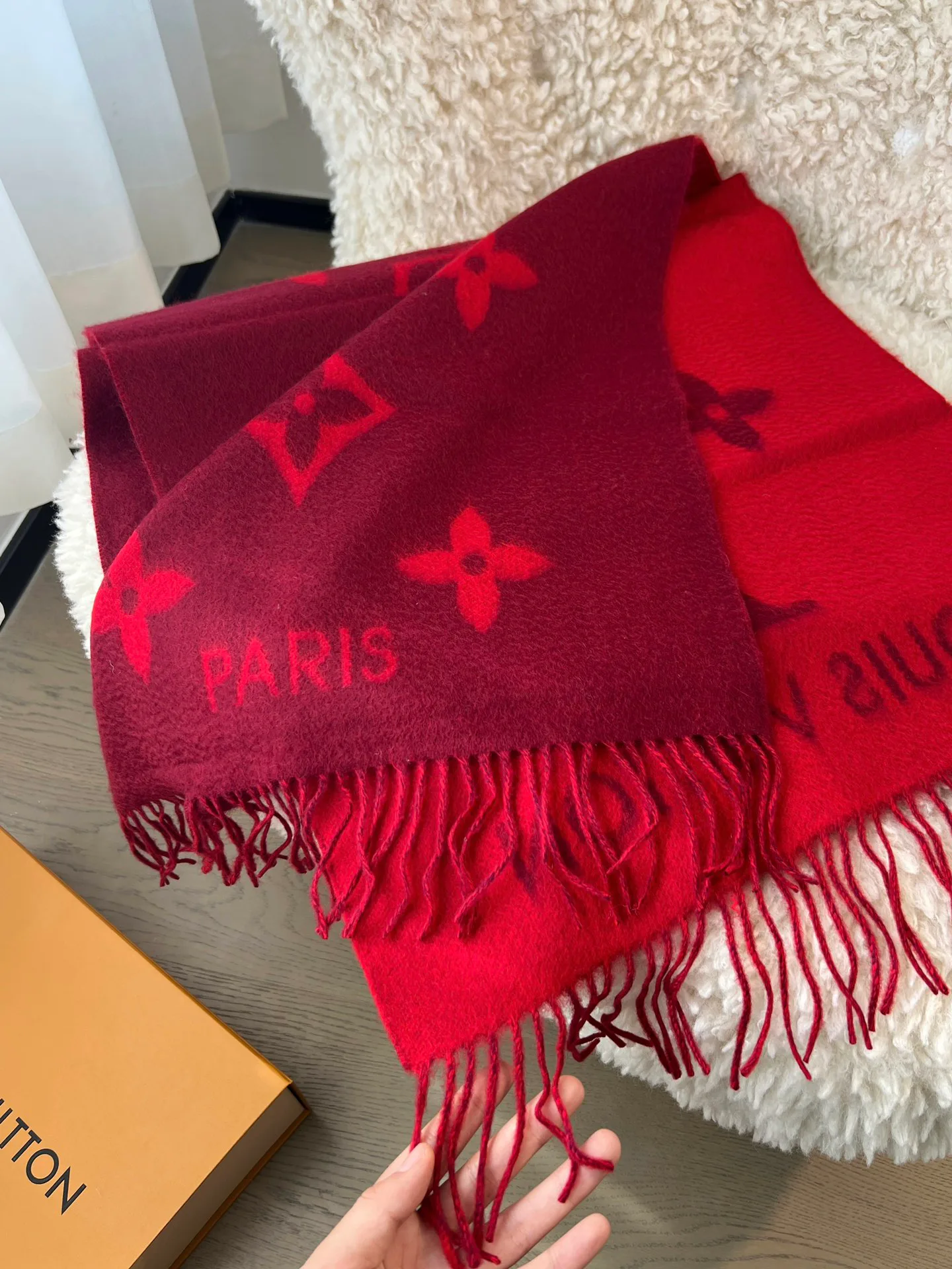 Шарфы Louis Vuitton 7065108