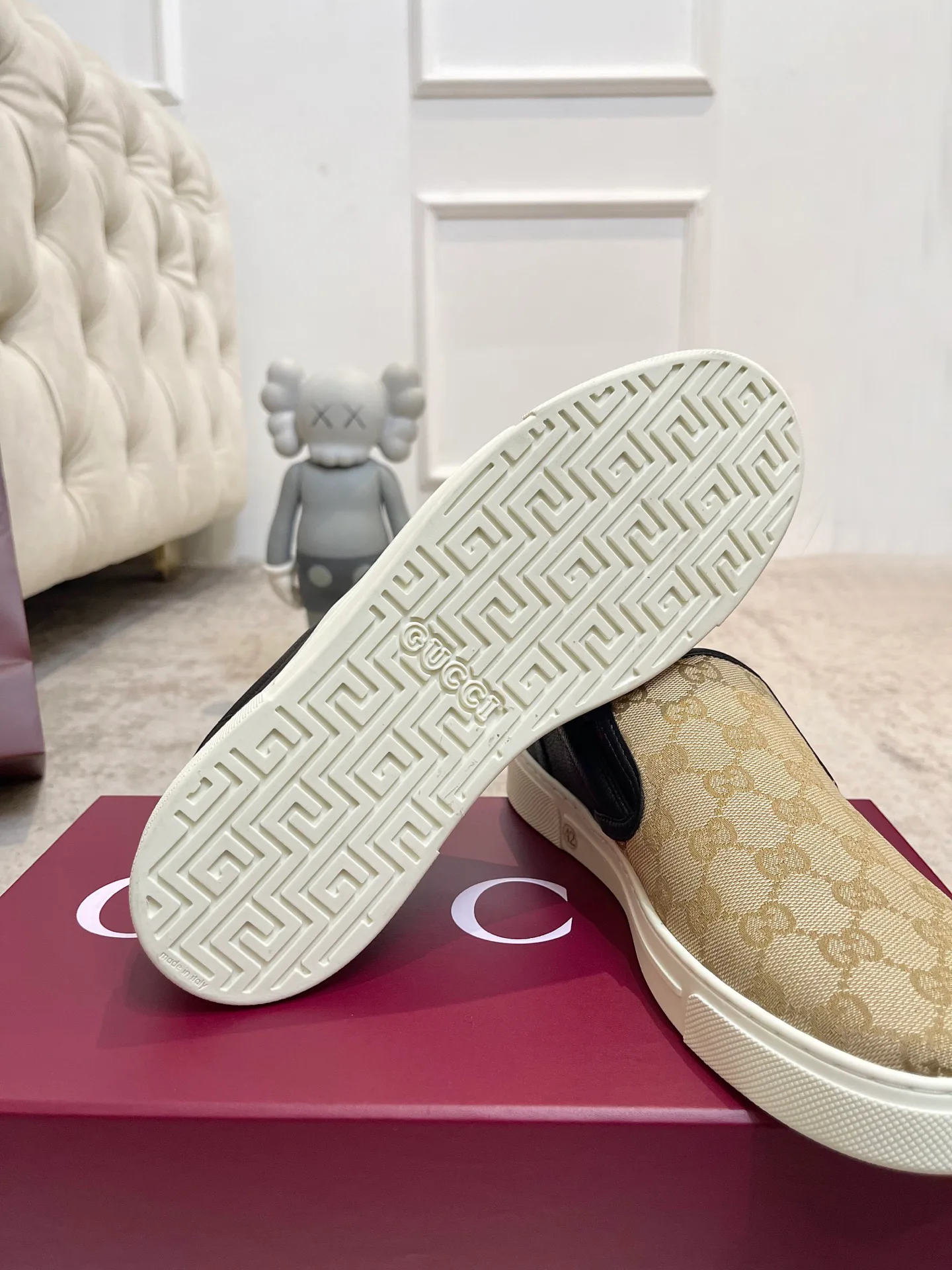 Кроссовки Женские Gucci 18901582