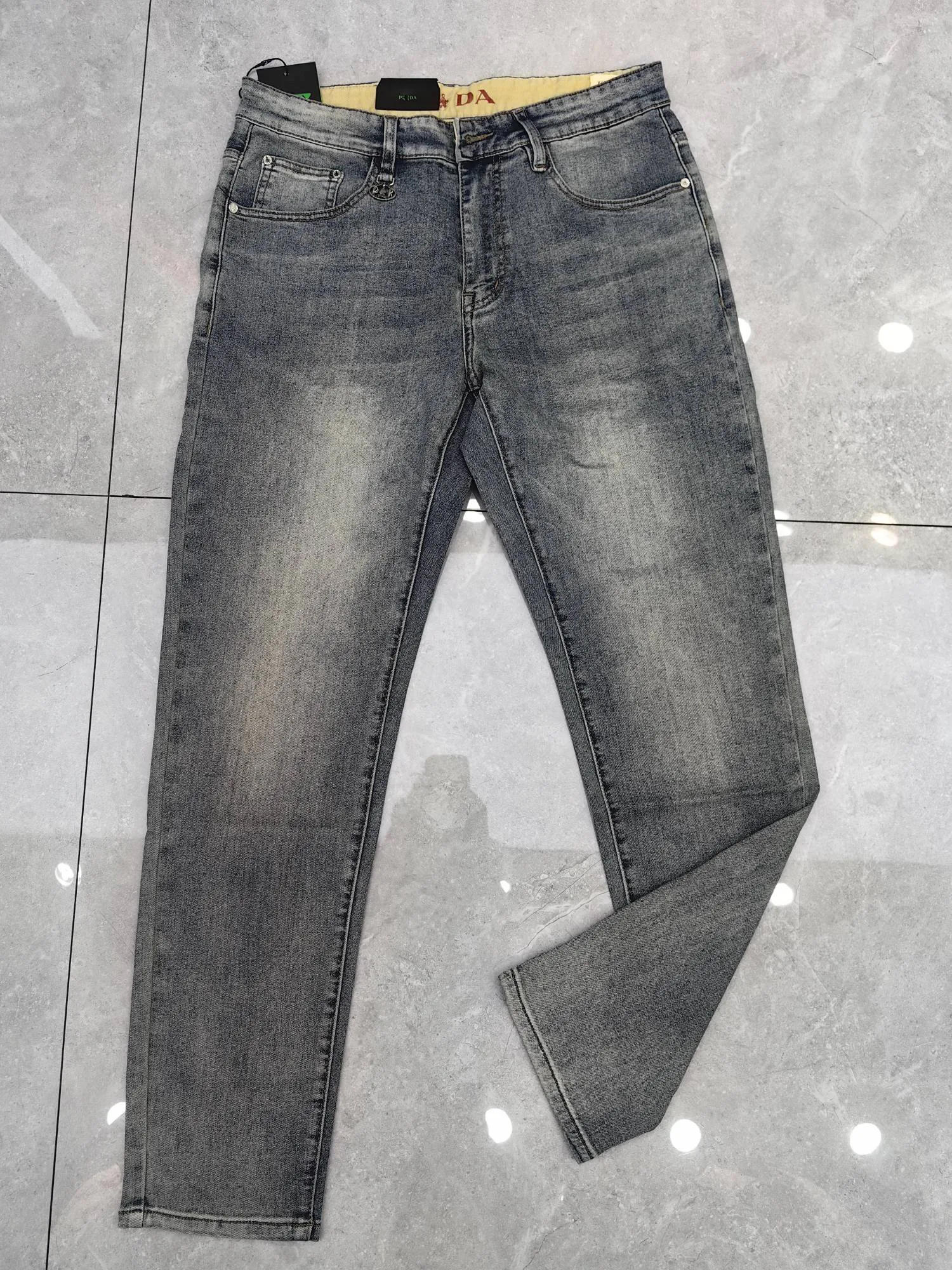 Джинсы Мужские Prada 12430971