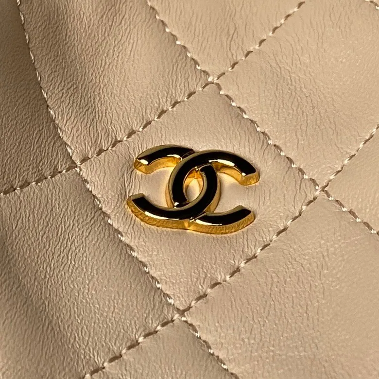 Классические Сумки Женские Chanel 12718262