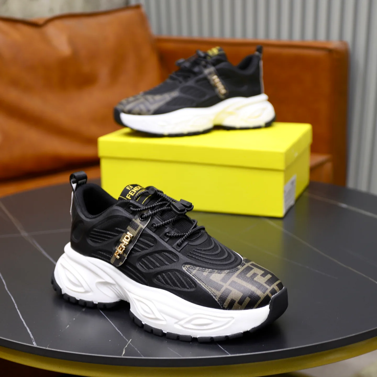 Кроссовки Мужские Fendi 183914