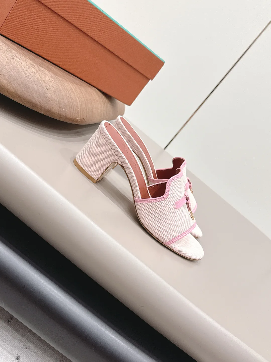 Сандалии Женские Loro Piana 13269165