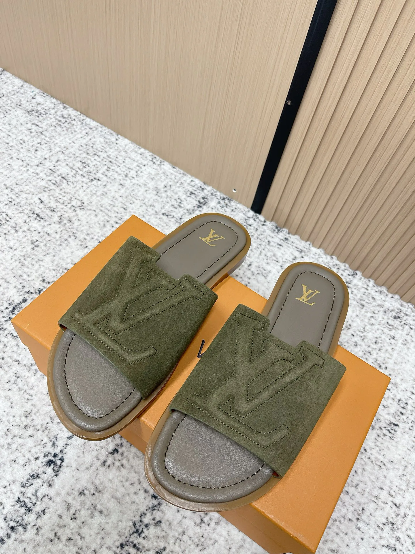 Сандалии Мужские Louis Vuitton 12785788