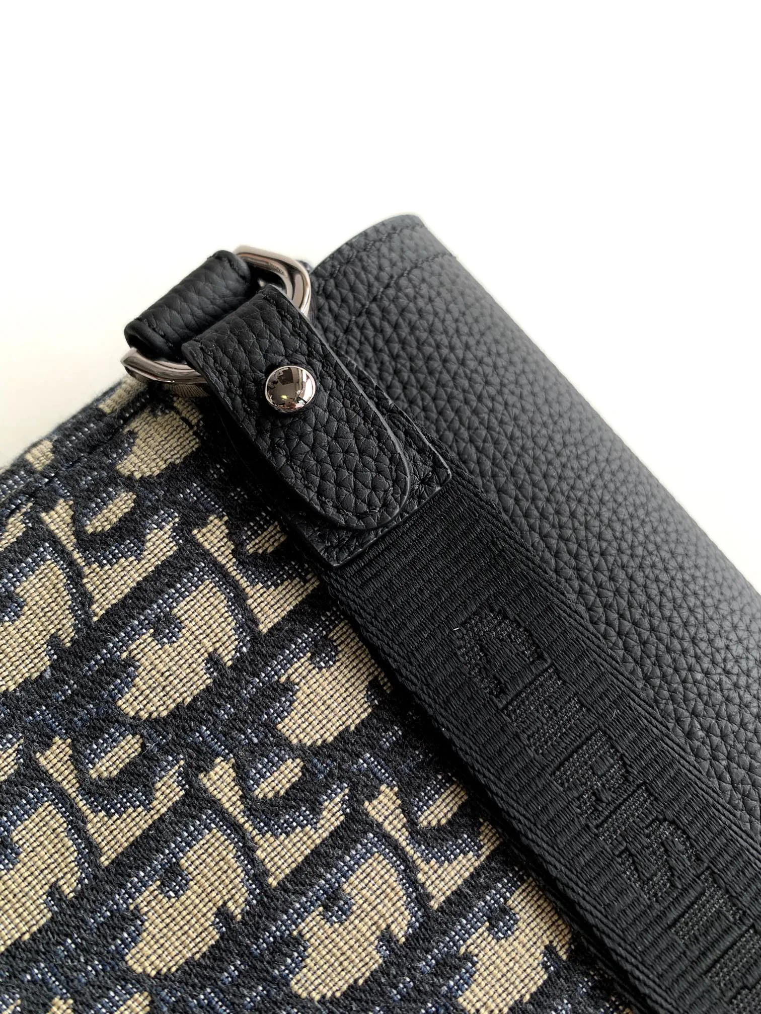 Клатчи Женские Christian Dior 549485