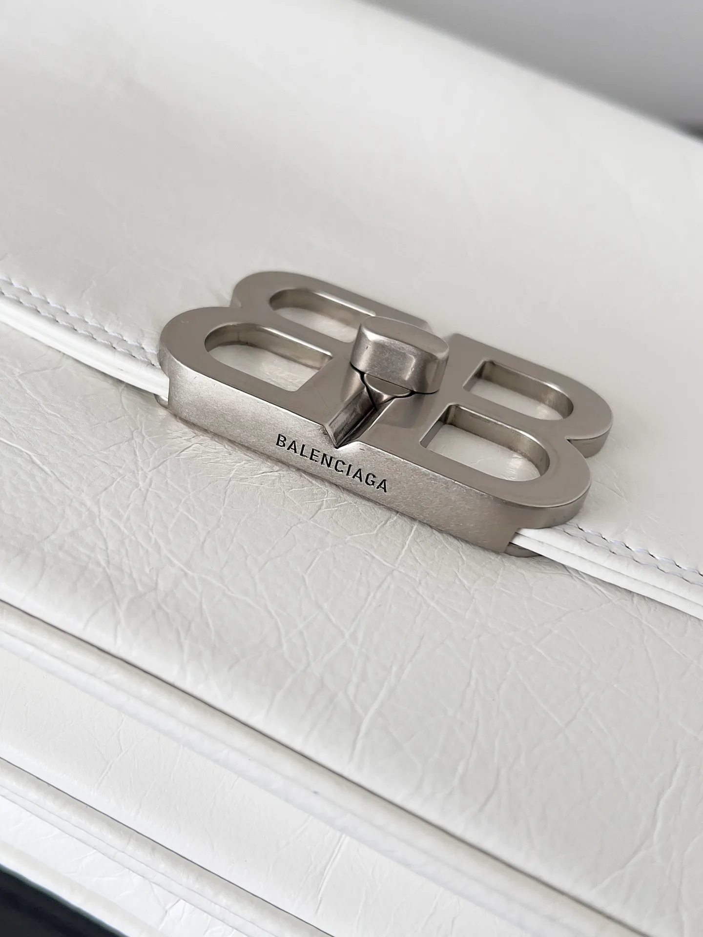 Сумки На Ремне Женские Balenciaga 90202