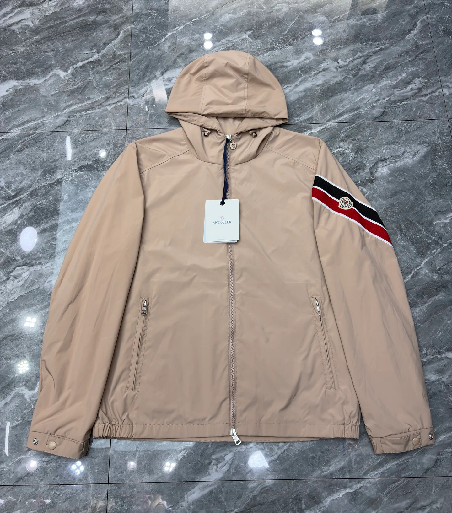 Куртки И Пуховики Мужские Moncler 12712742