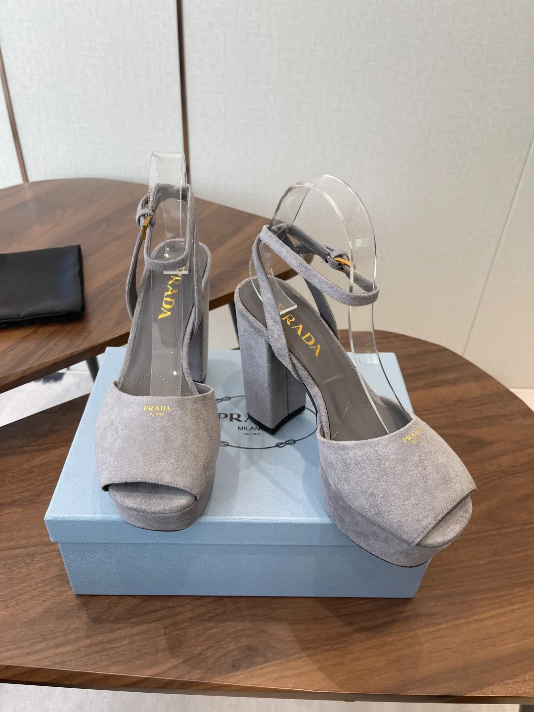 Туфли Женские Prada 1928579