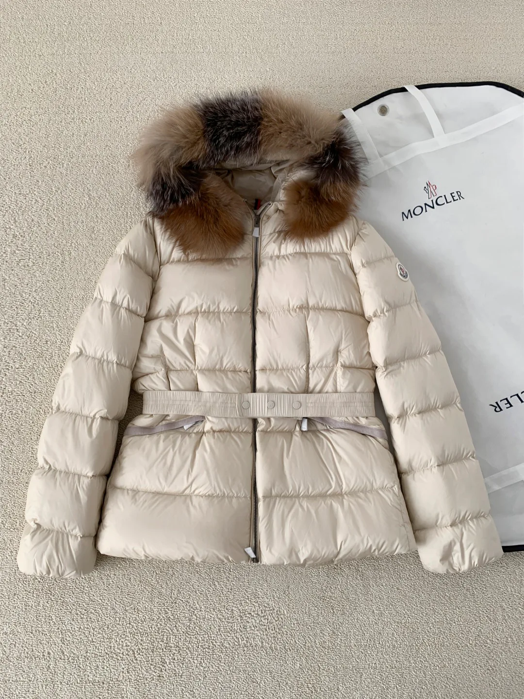 Куртки И Пуховики Мужские Moncler 512321