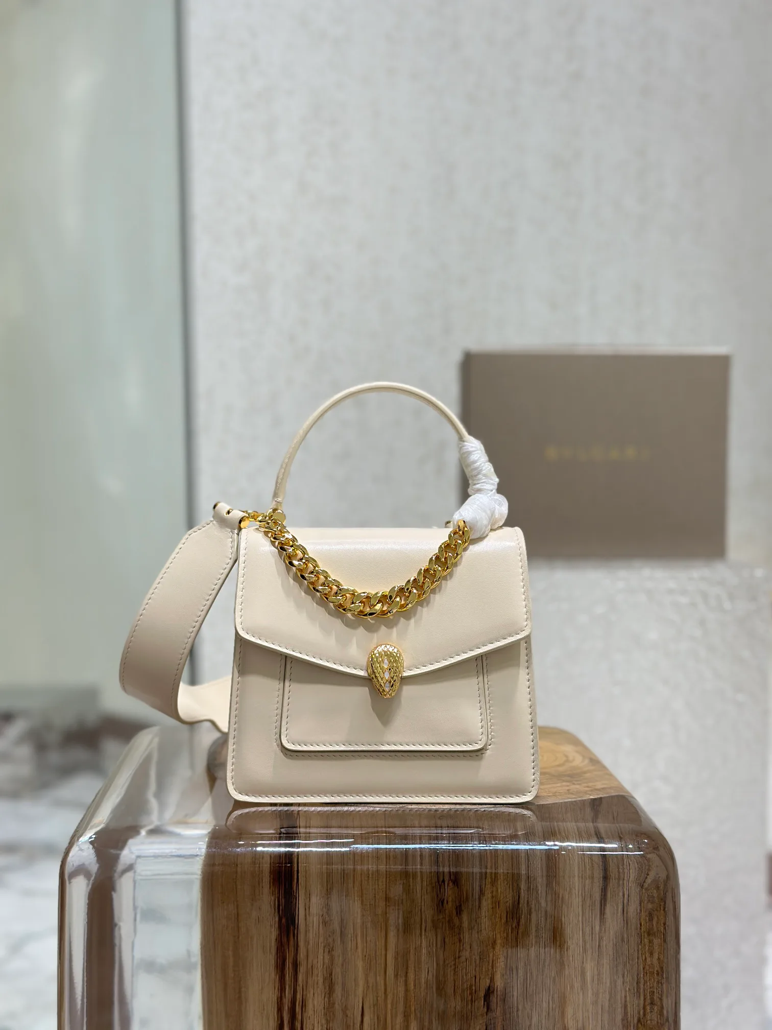 Сумки На Ремне Женские Bvlgari 5080479