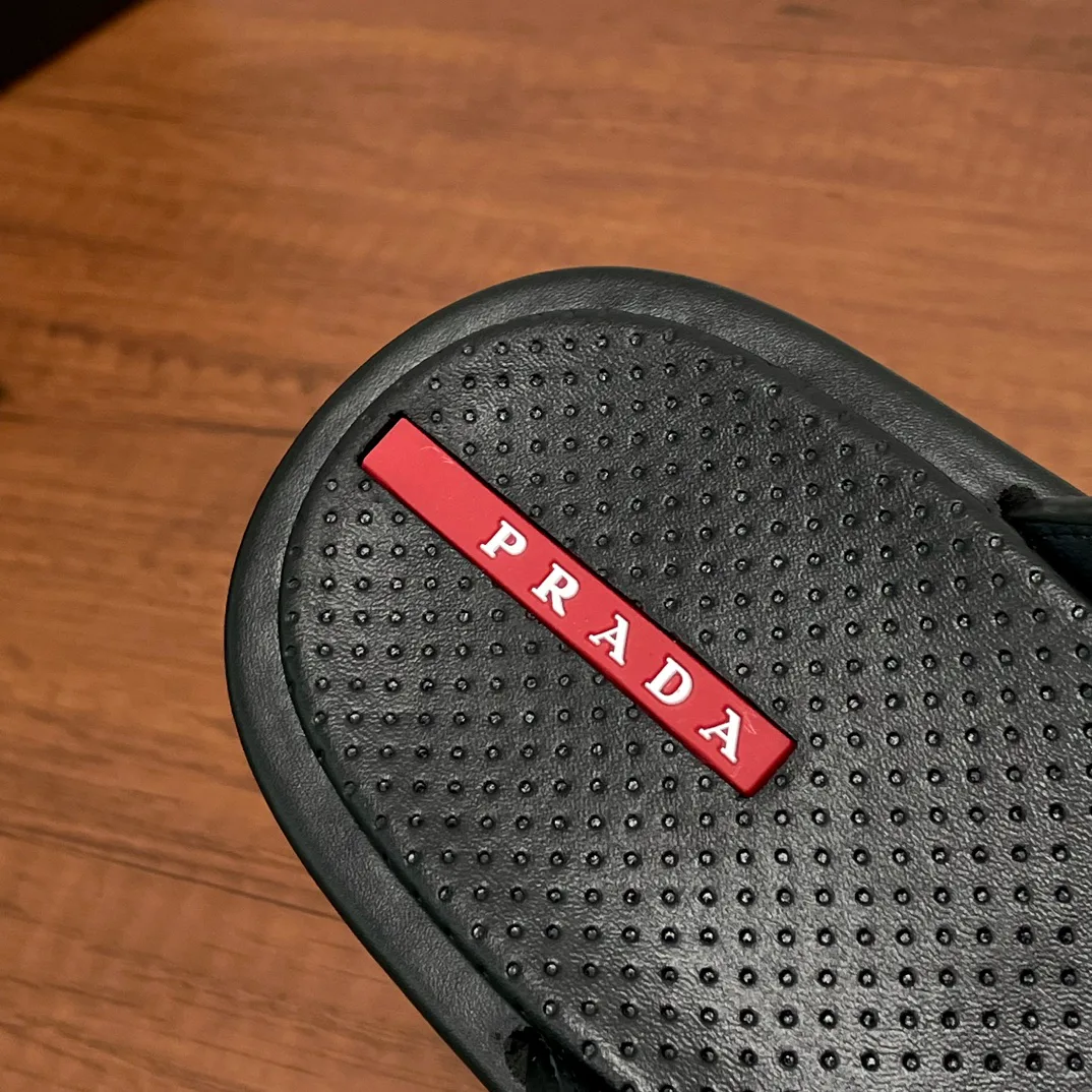Шлепанцы Мужские Prada 17280267