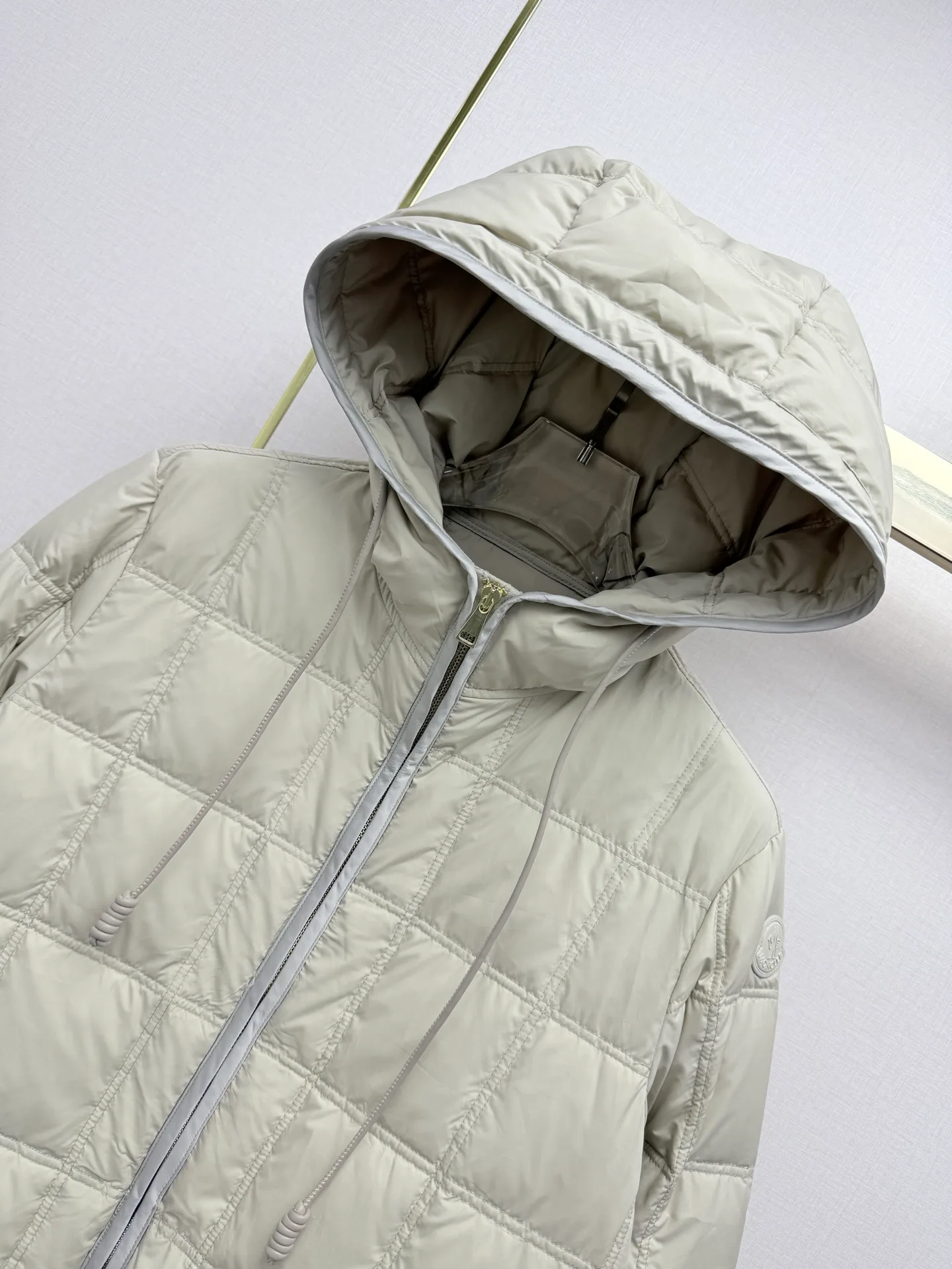 Куртки И Пуховики Женские Moncler 18435814