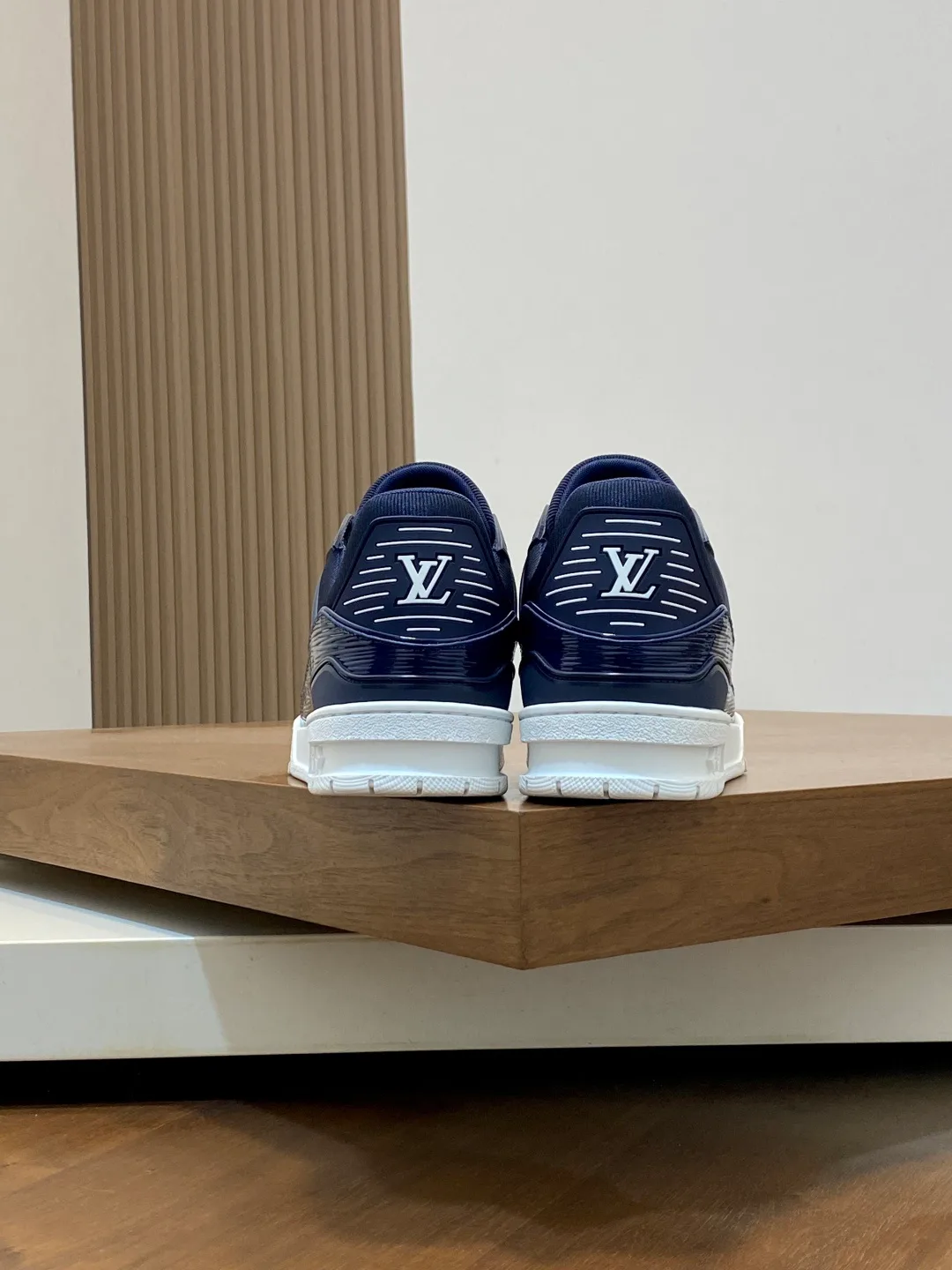 Кроссовки Мужские Louis Vuitton 860671