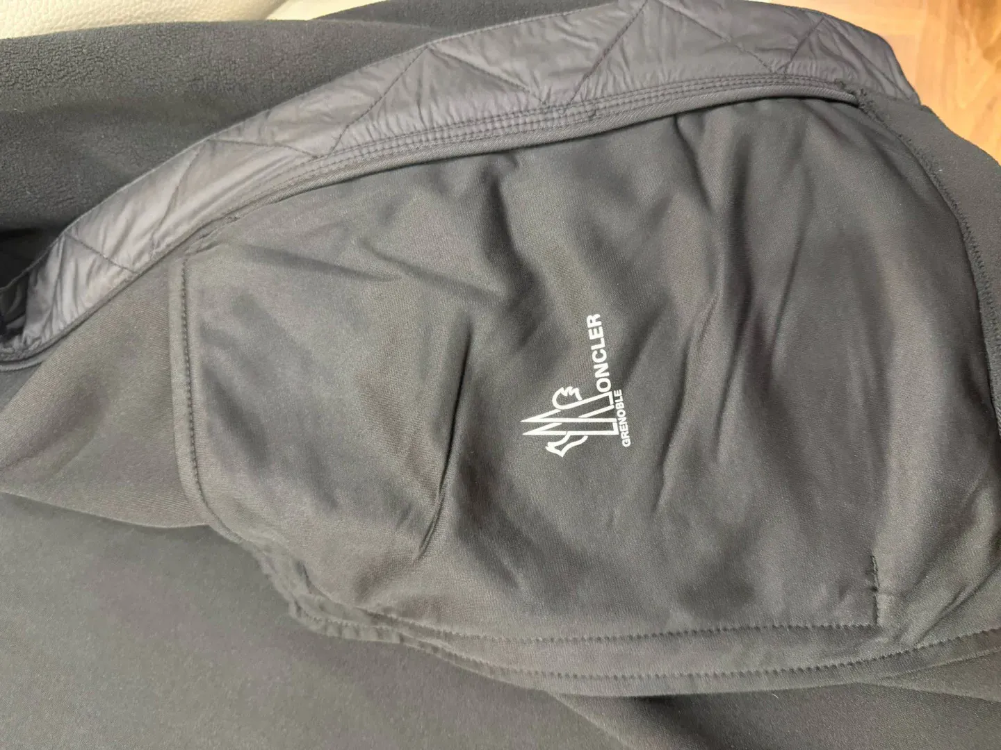 Куртки И Пуховики Мужские Moncler 150479