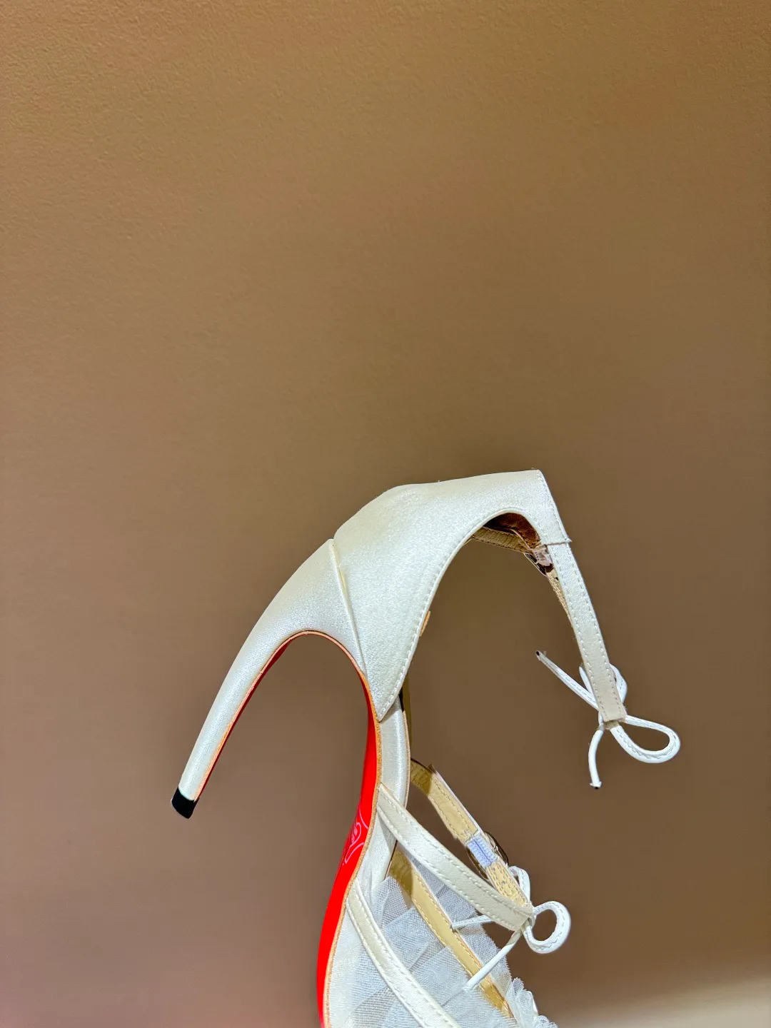 Туфли Женские Christian Louboutin 4743788