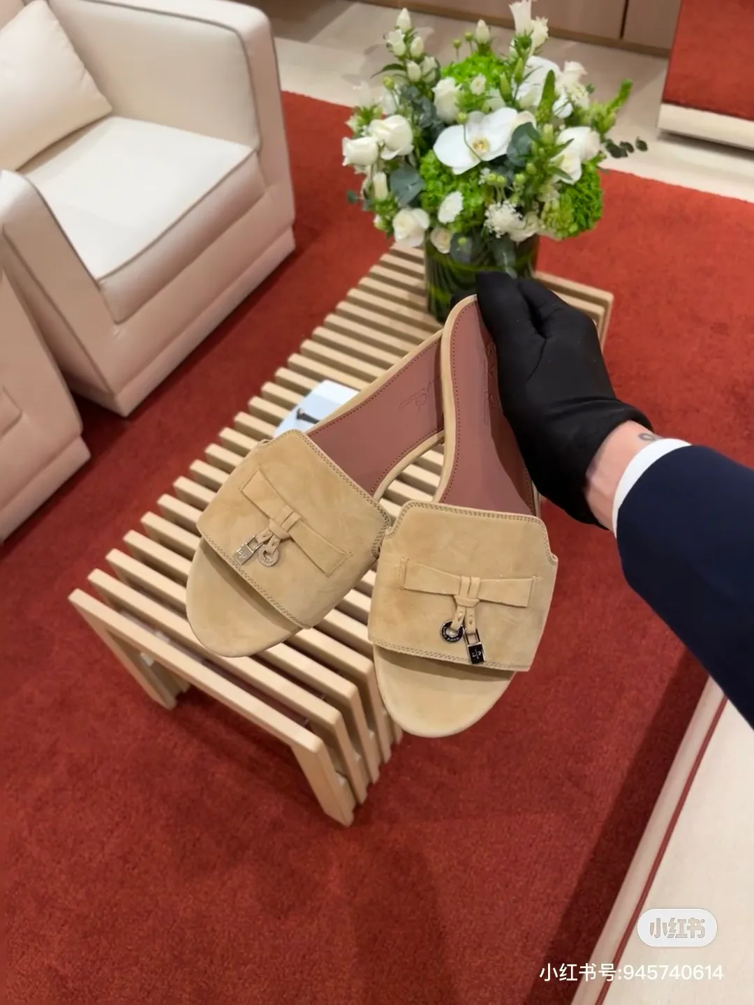 Шлепанцы Женские Loro Piana 25984