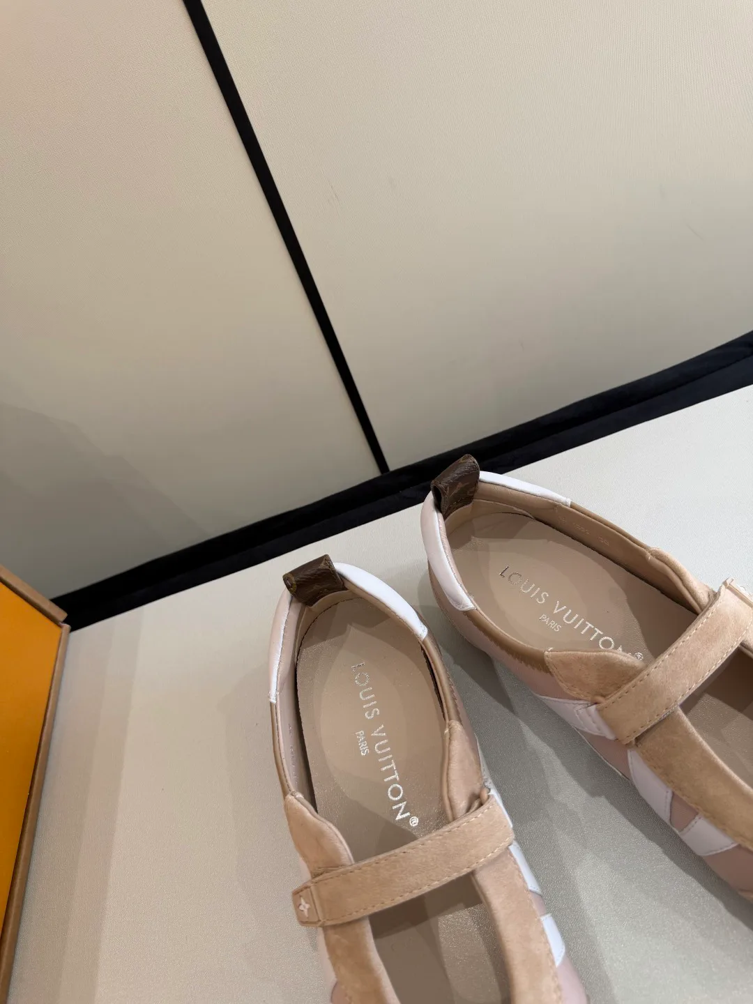 Туфли Женские Louis Vuitton 11440423