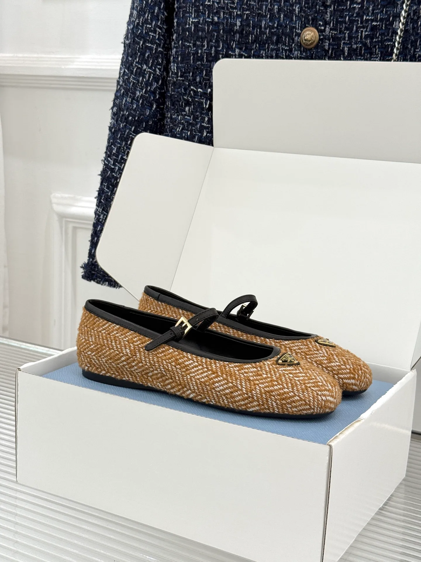 Балетки Женские Prada 18432689