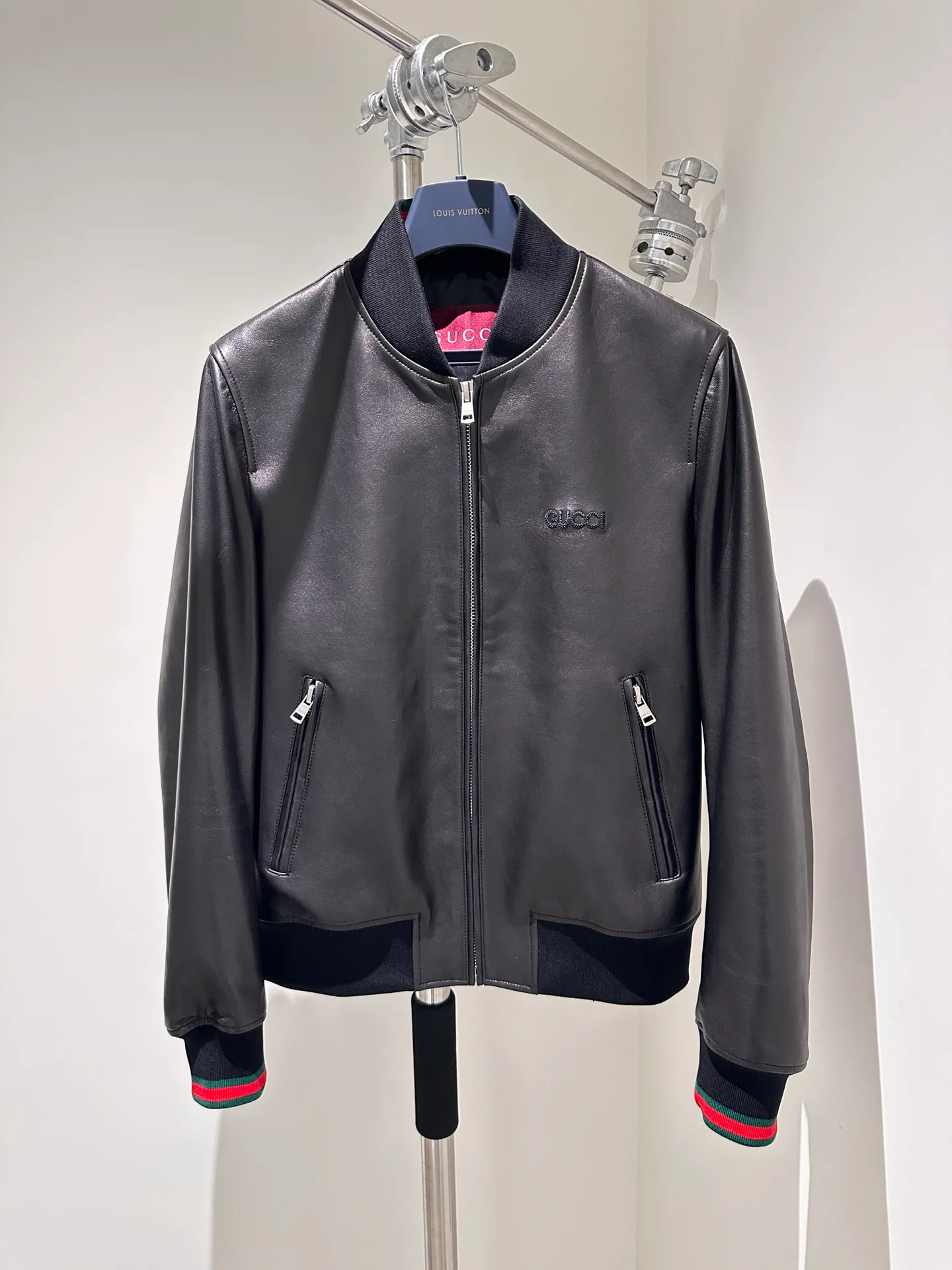 Куртки Женские Gucci Куртки Женские Gucci