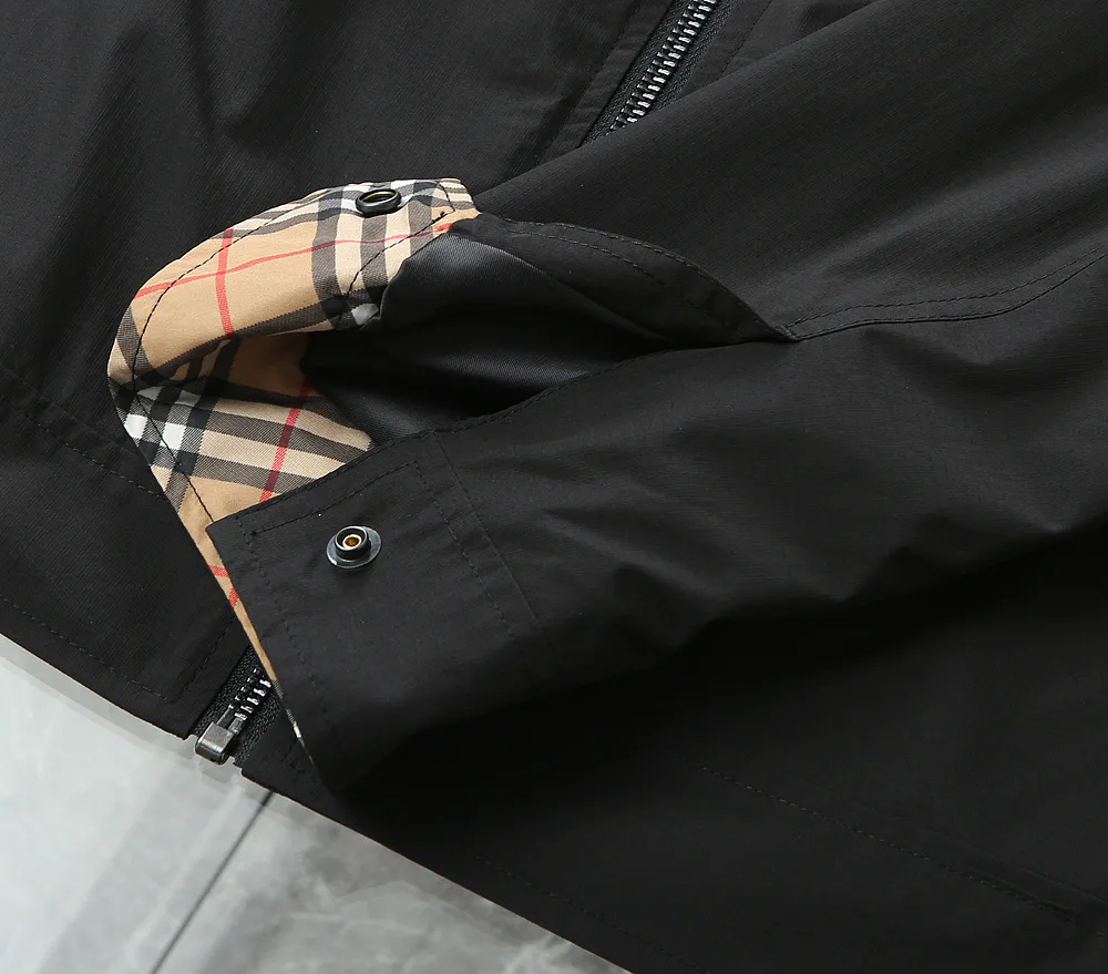 Куртки И Пуховики Мужские Burberry 9949829