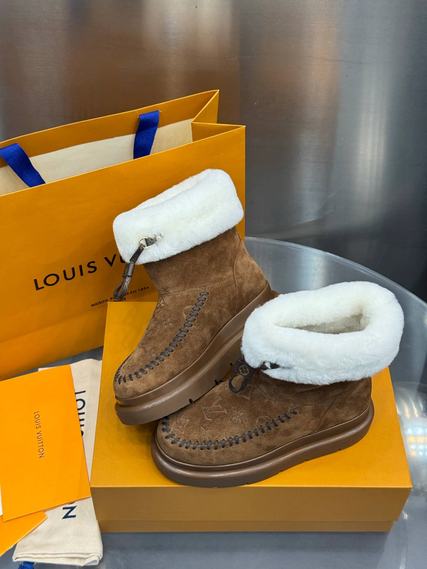 Угги Женские Louis Vuitton 18202485