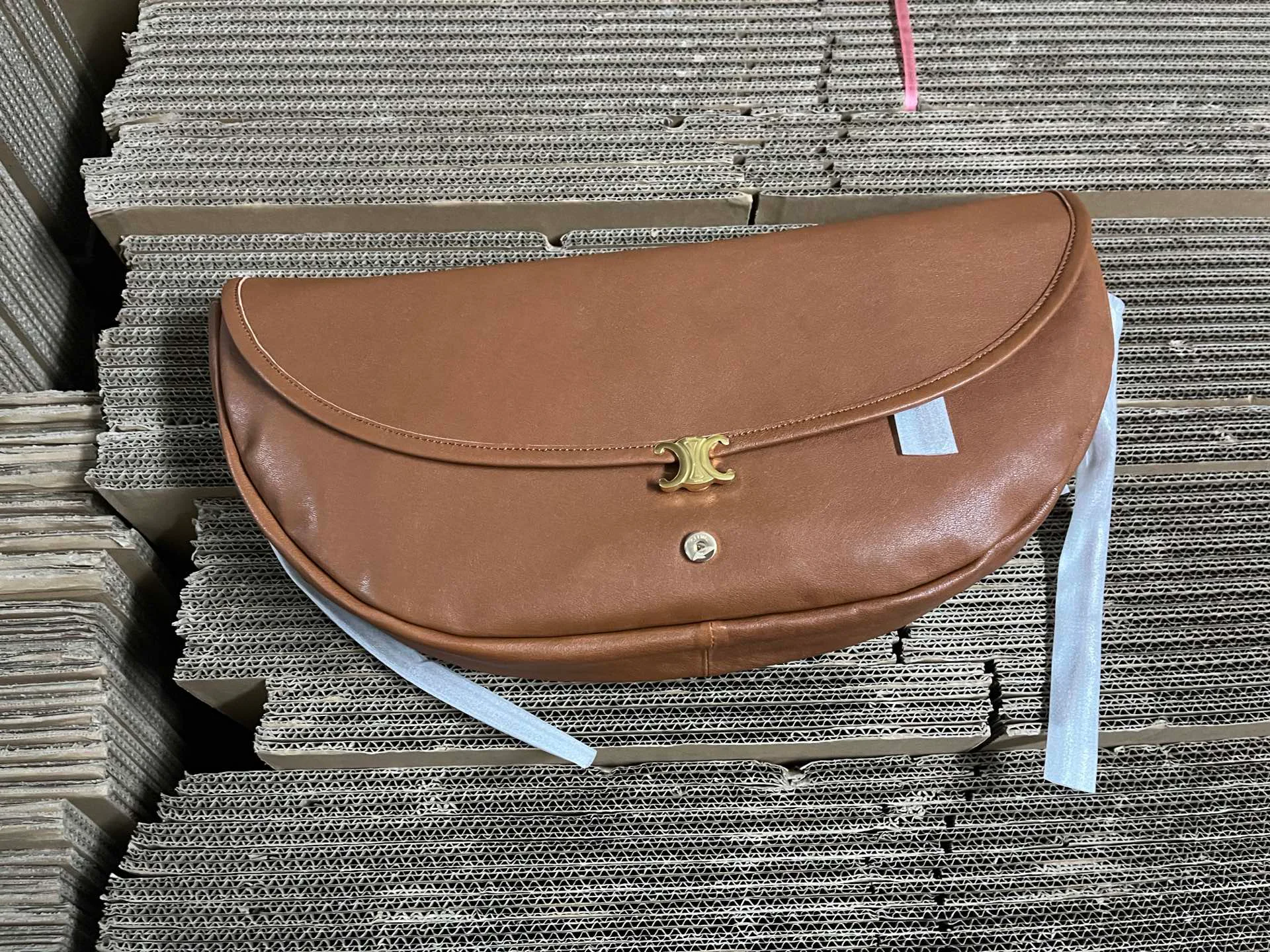 Классические Сумки Женские Celine 13435321