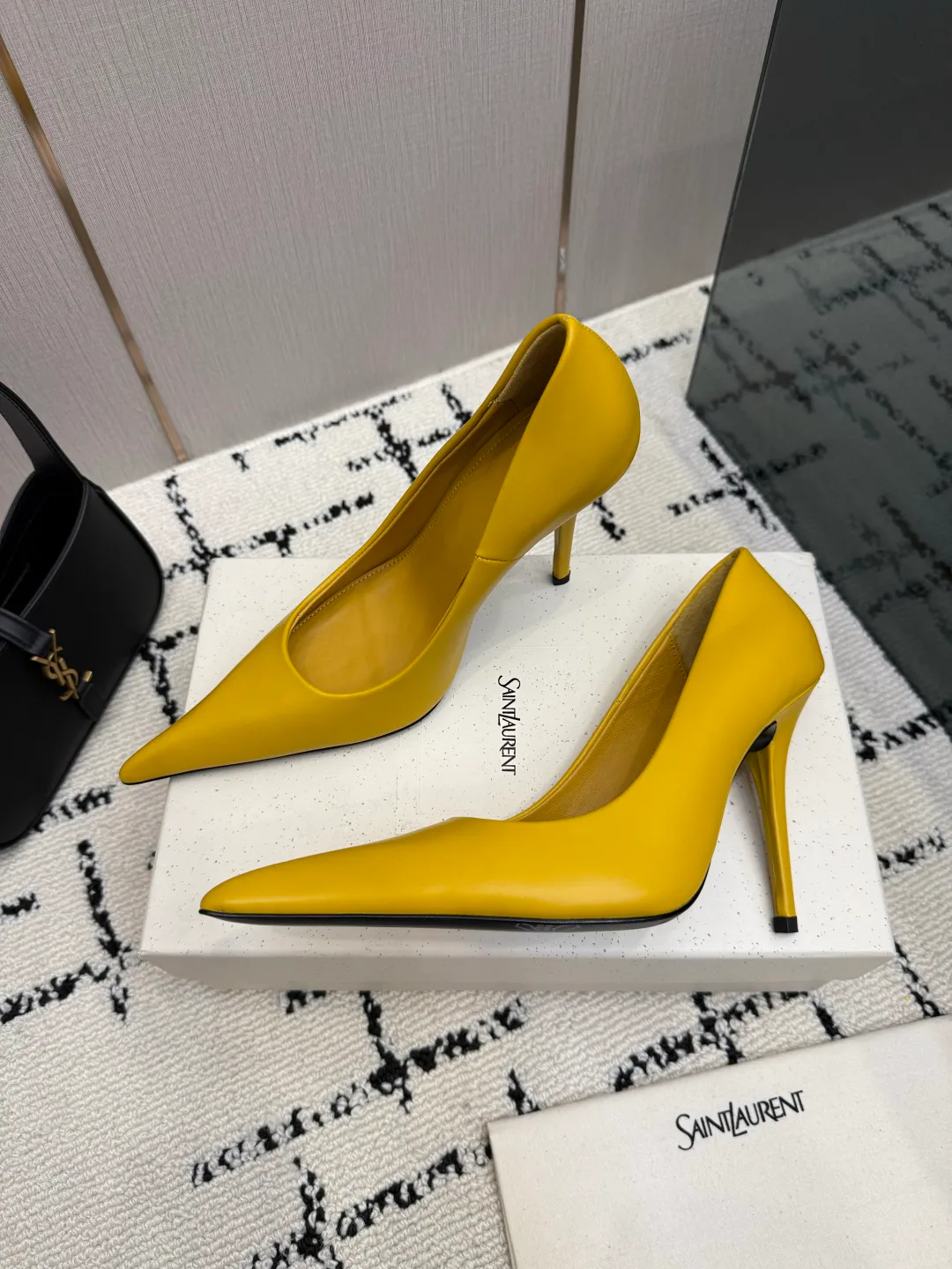 Туфли Женские Saint Laurent 18237752