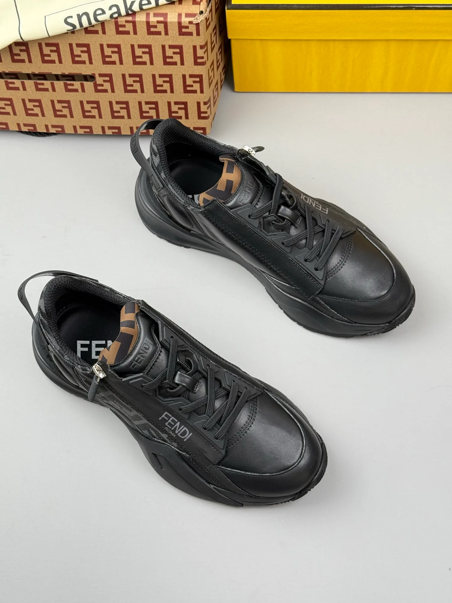 Кроссовки Мужские Fendi 1847828