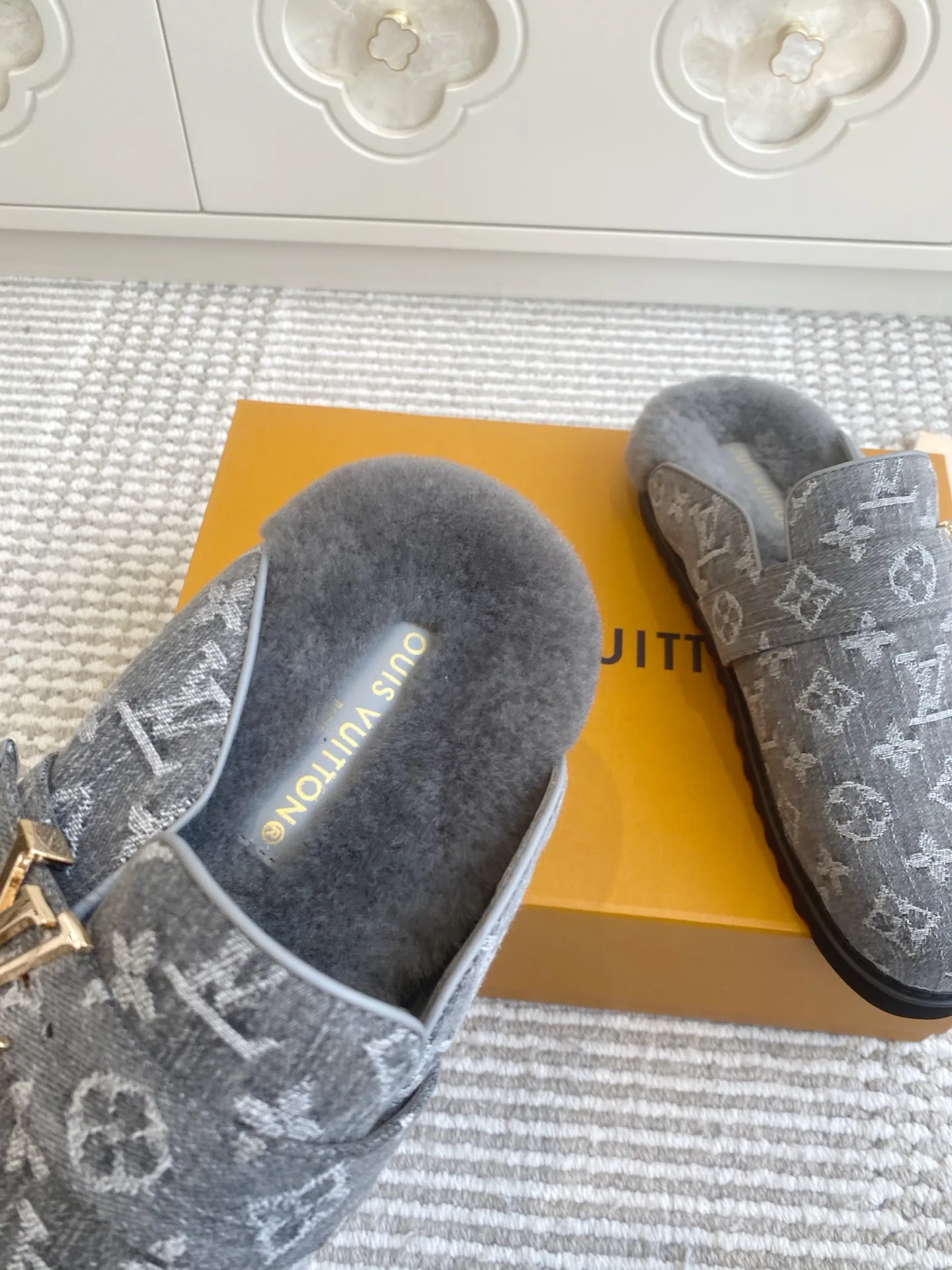 Мюли И Сабо Женские Louis Vuitton 304129