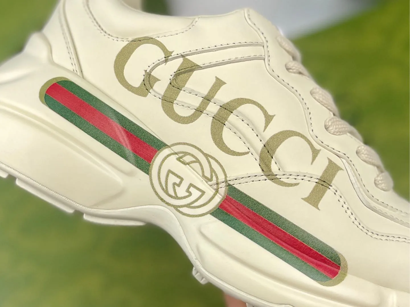 Кроссовки Женские Gucci 5879903
