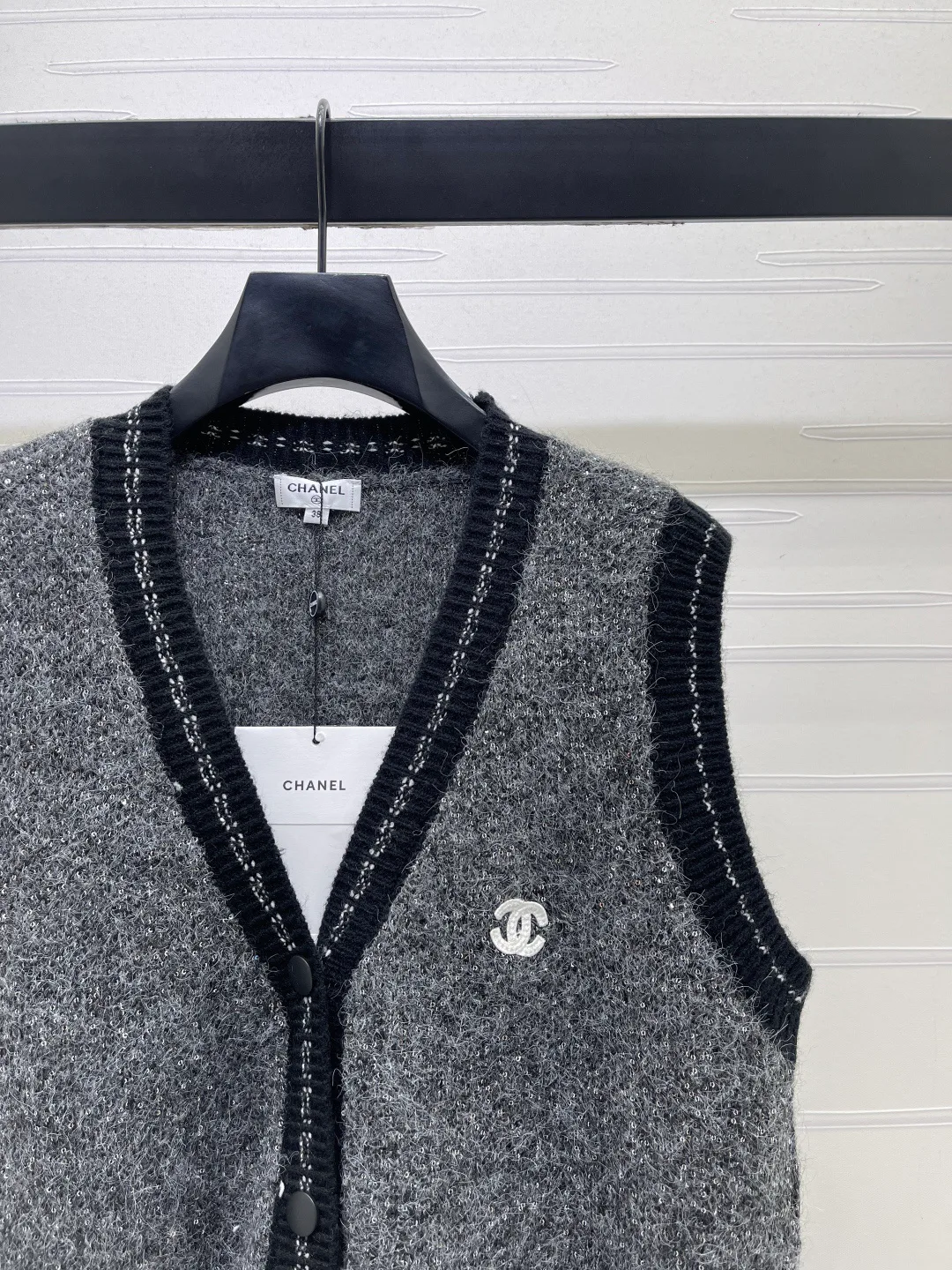 Жилеты Женские Chanel 18038144