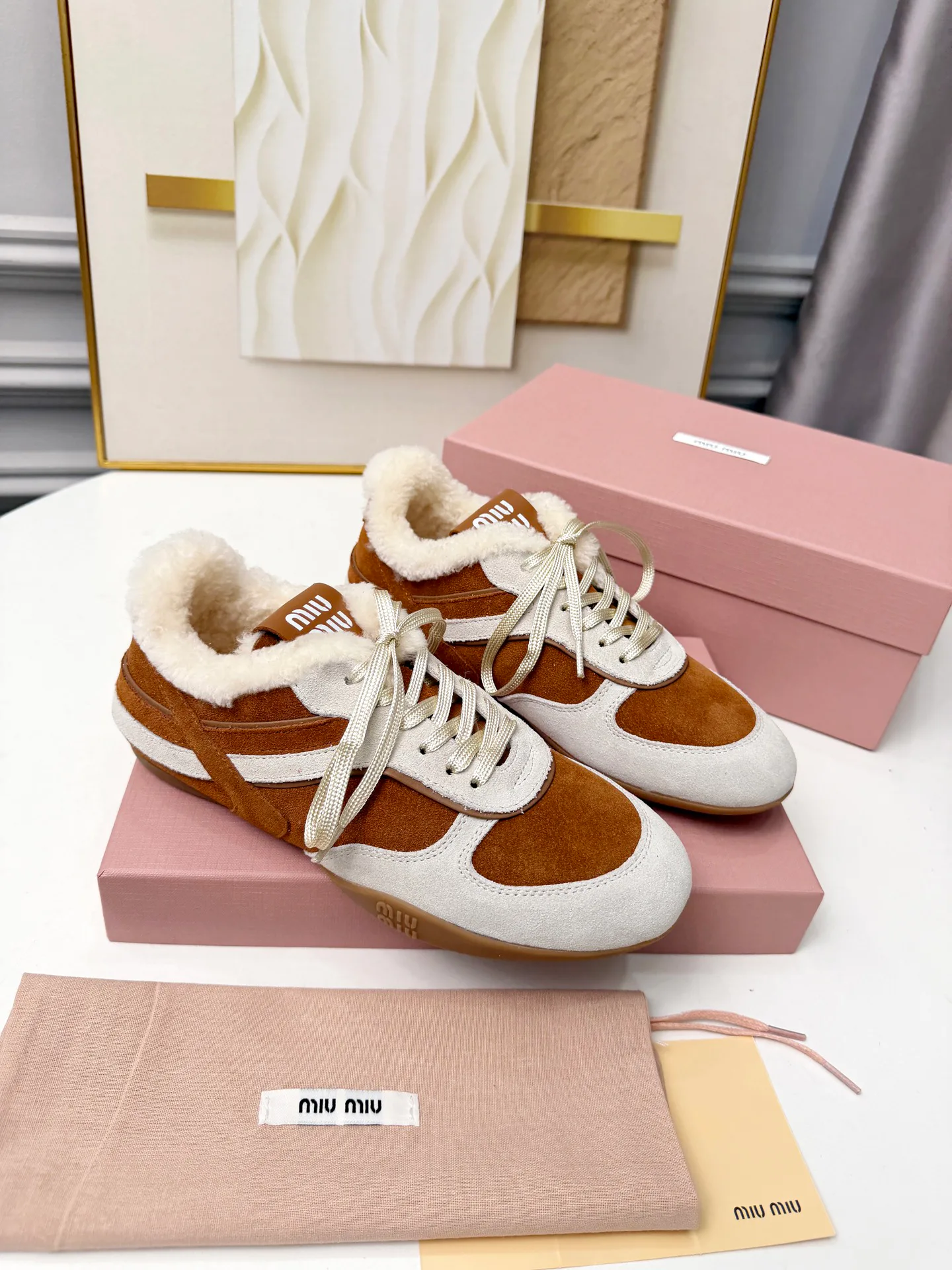 Кроссовки Женские Miu Miu 19292547