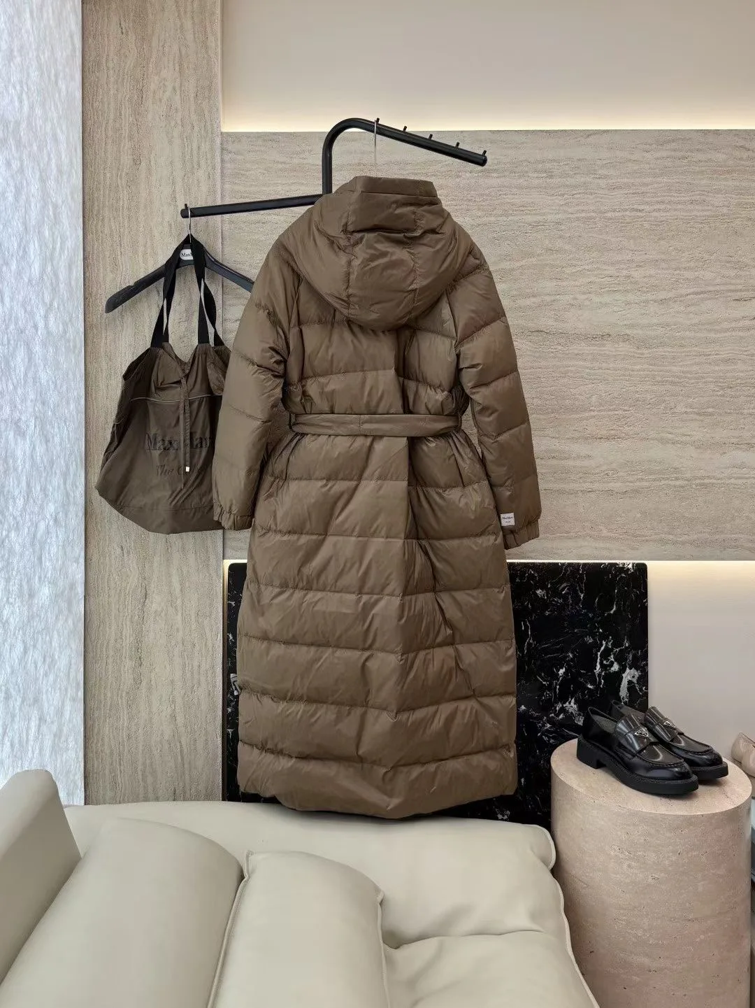Куртки И Пуховики Женские Max Mara 18169343