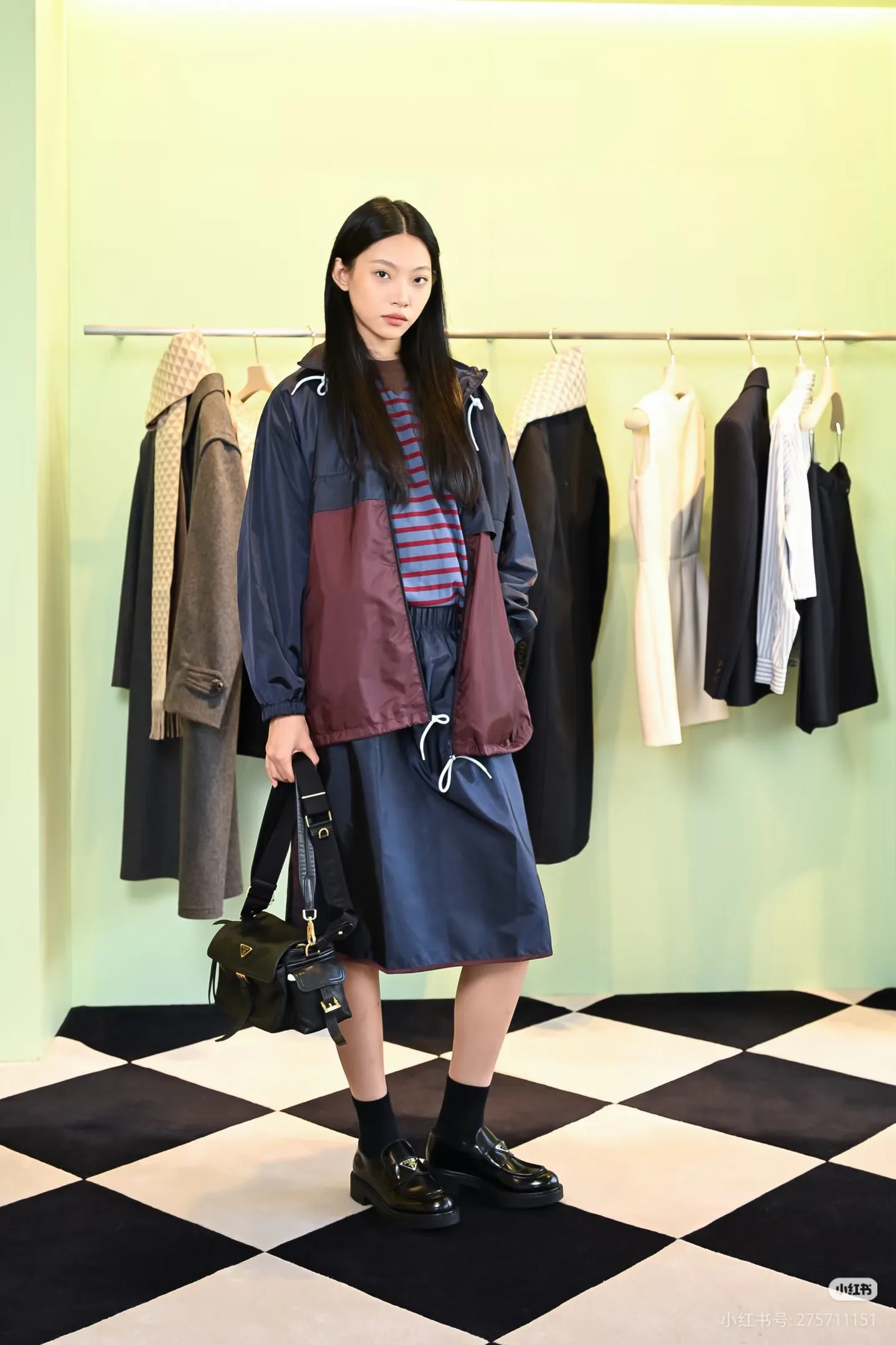 Куртки И Пуховики Женские Prada 10064932